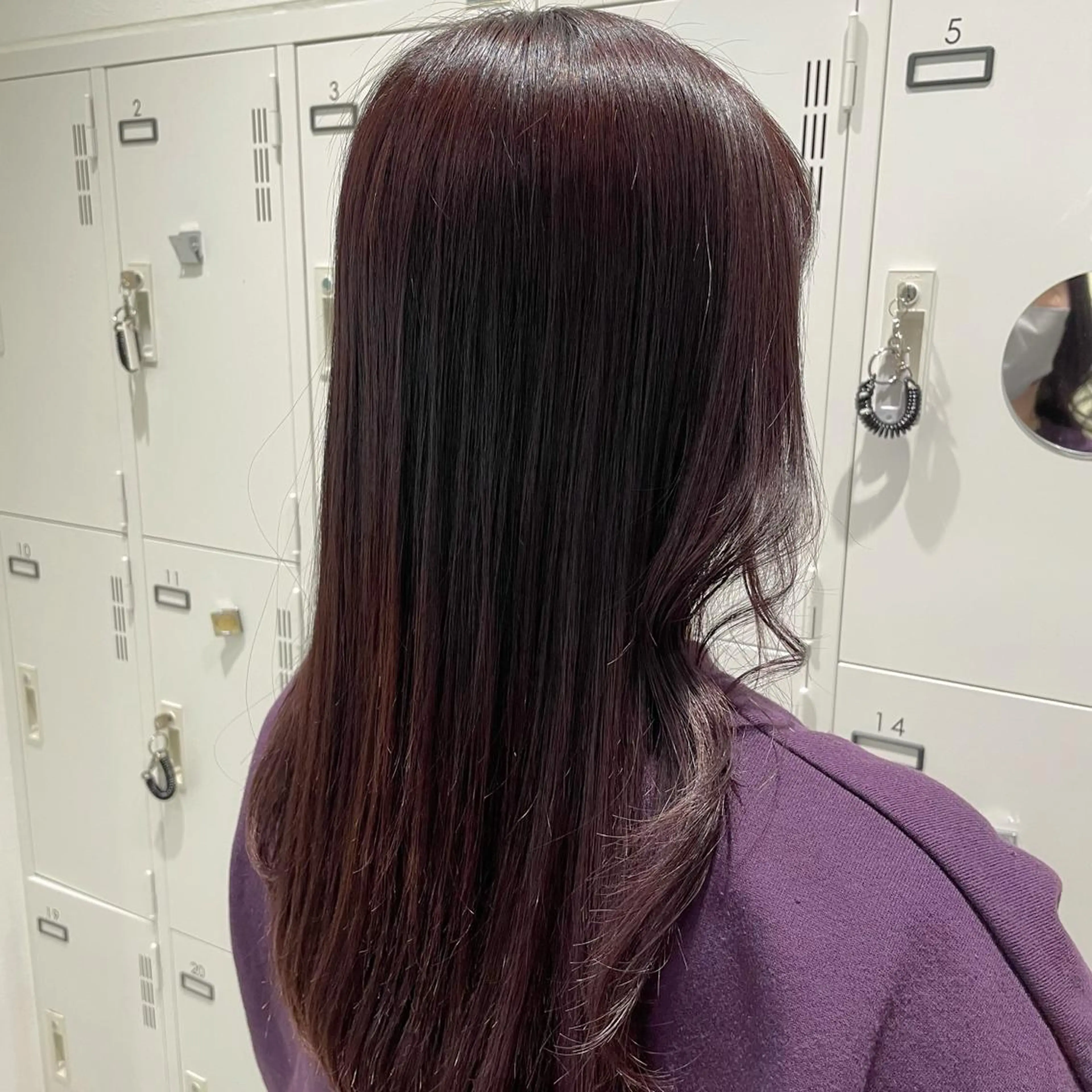 セミロング カラー これた🧸ヘアメ職人 ♡髪質改善♡カラーのヘアスタイル