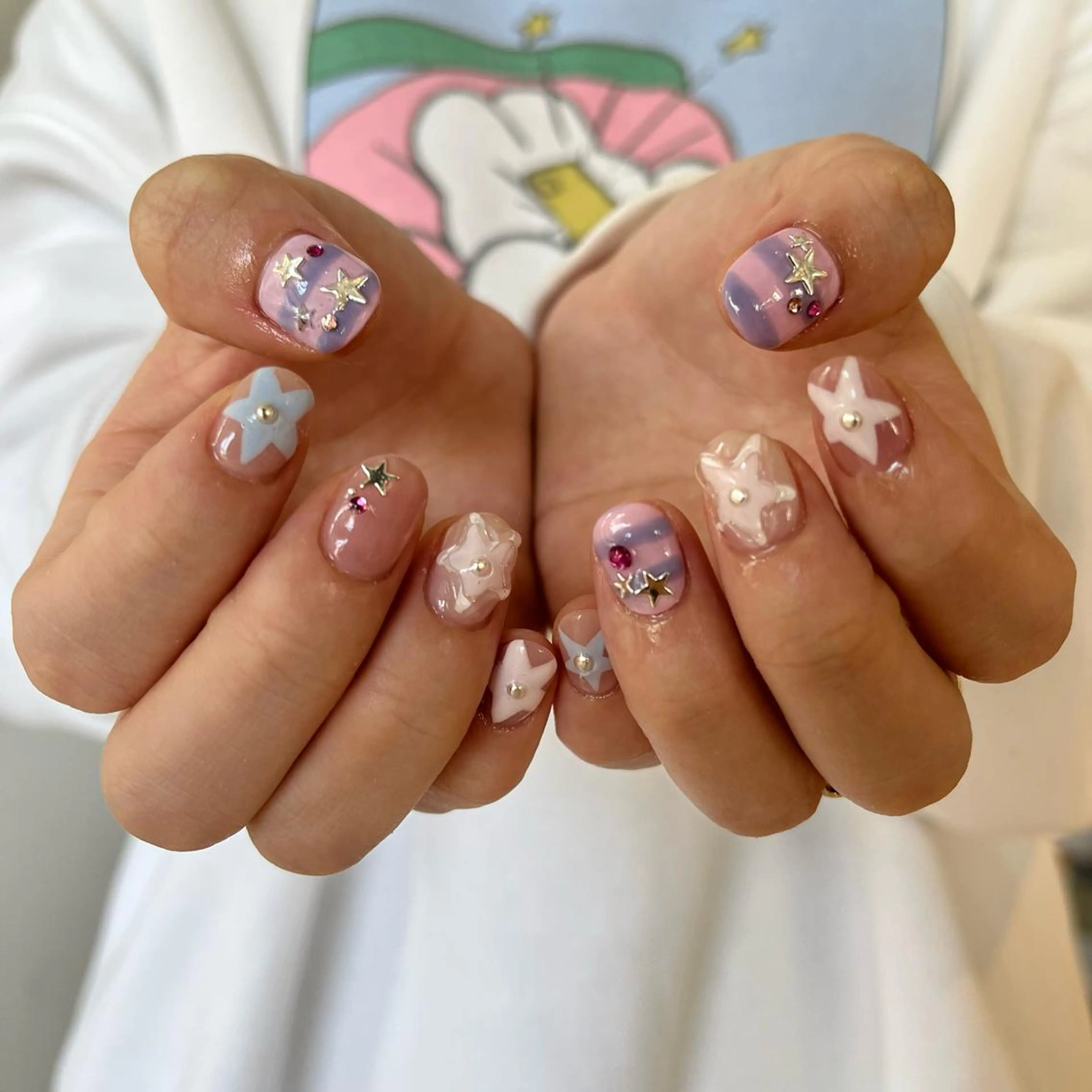 ネイル ハンドネイル 🍒 akariのネイルデザイン