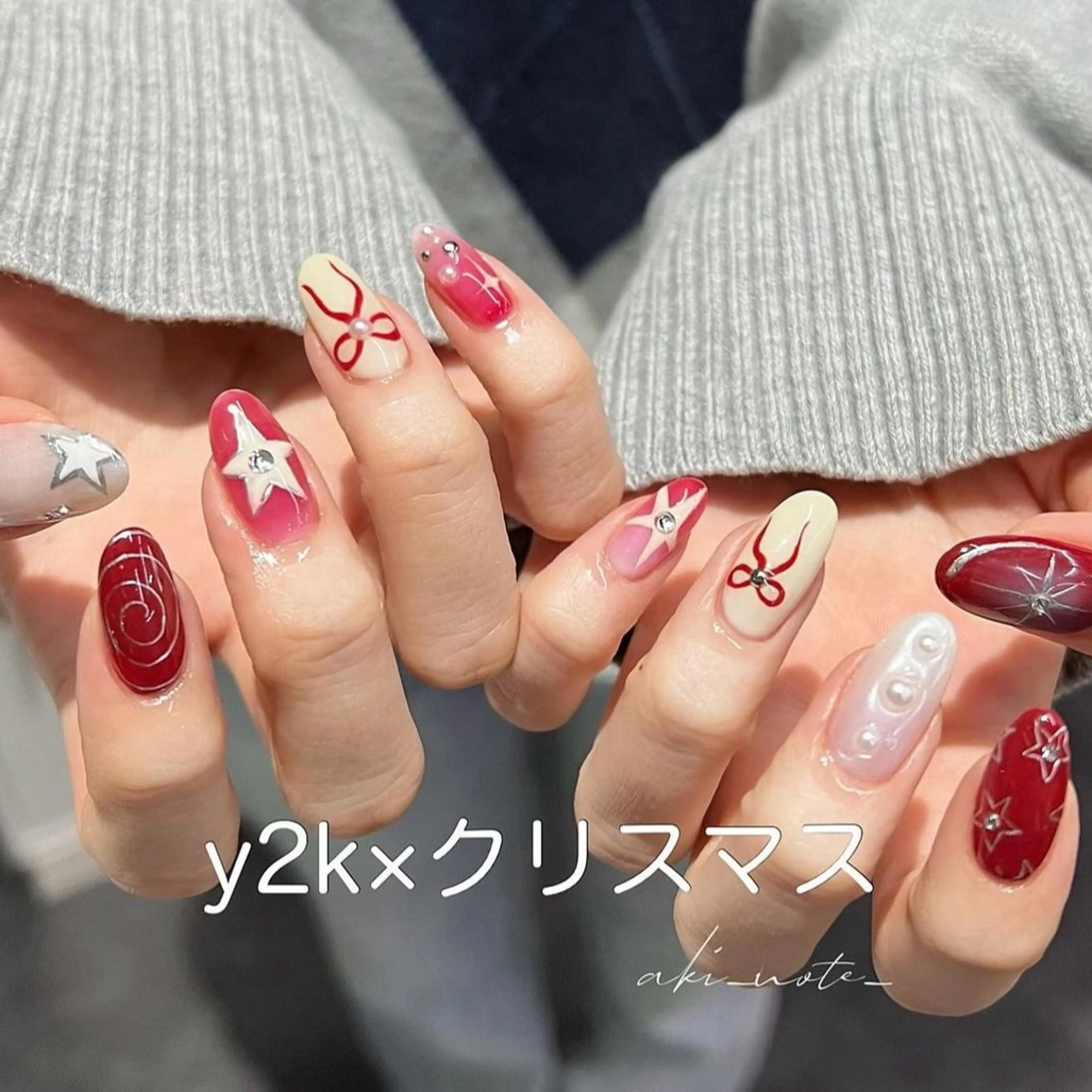 ネイル リボン バレンタイン 冬ネイル クリスマス ハンドネイル フットネイル GRANDE大須 栄/店長 aki🌙のネイルデザイン