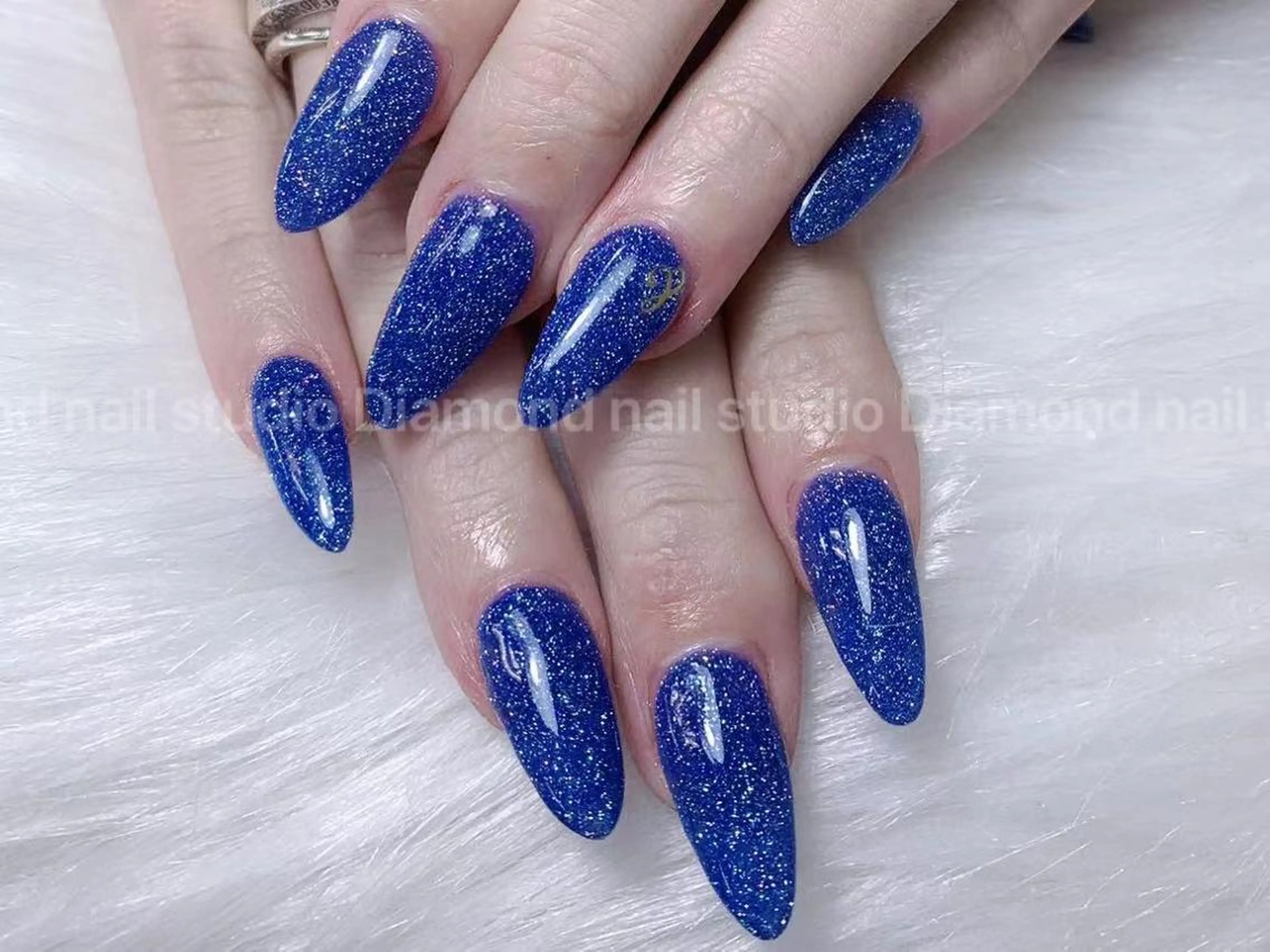 ネイル グラデーション ラメ(グリッター) ラメグラデーション ワンカラーネイル ハンドネイル Diamond ✨のネイルデザイン