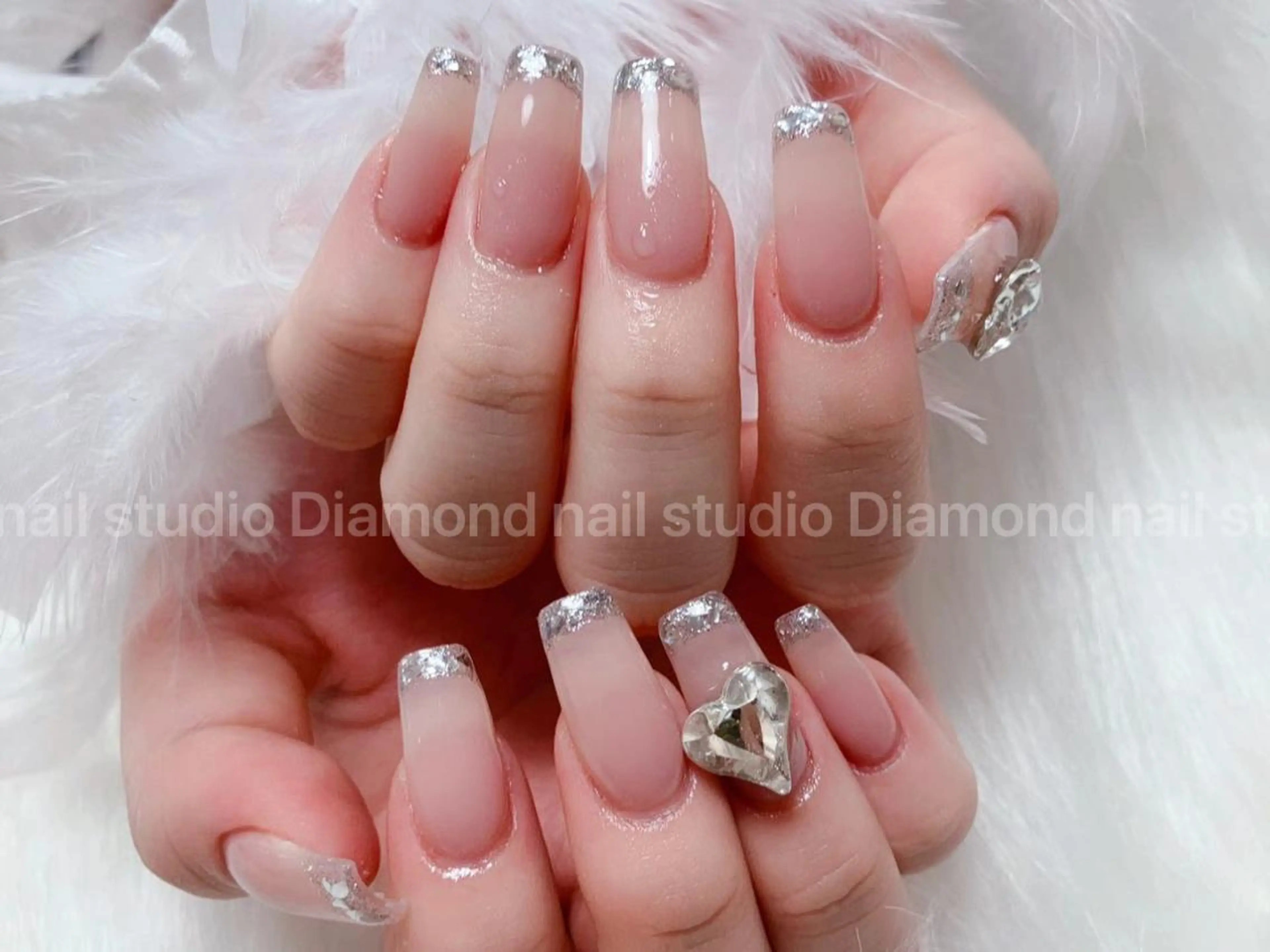 ロング DIAMOND 💅のネイルデザイン