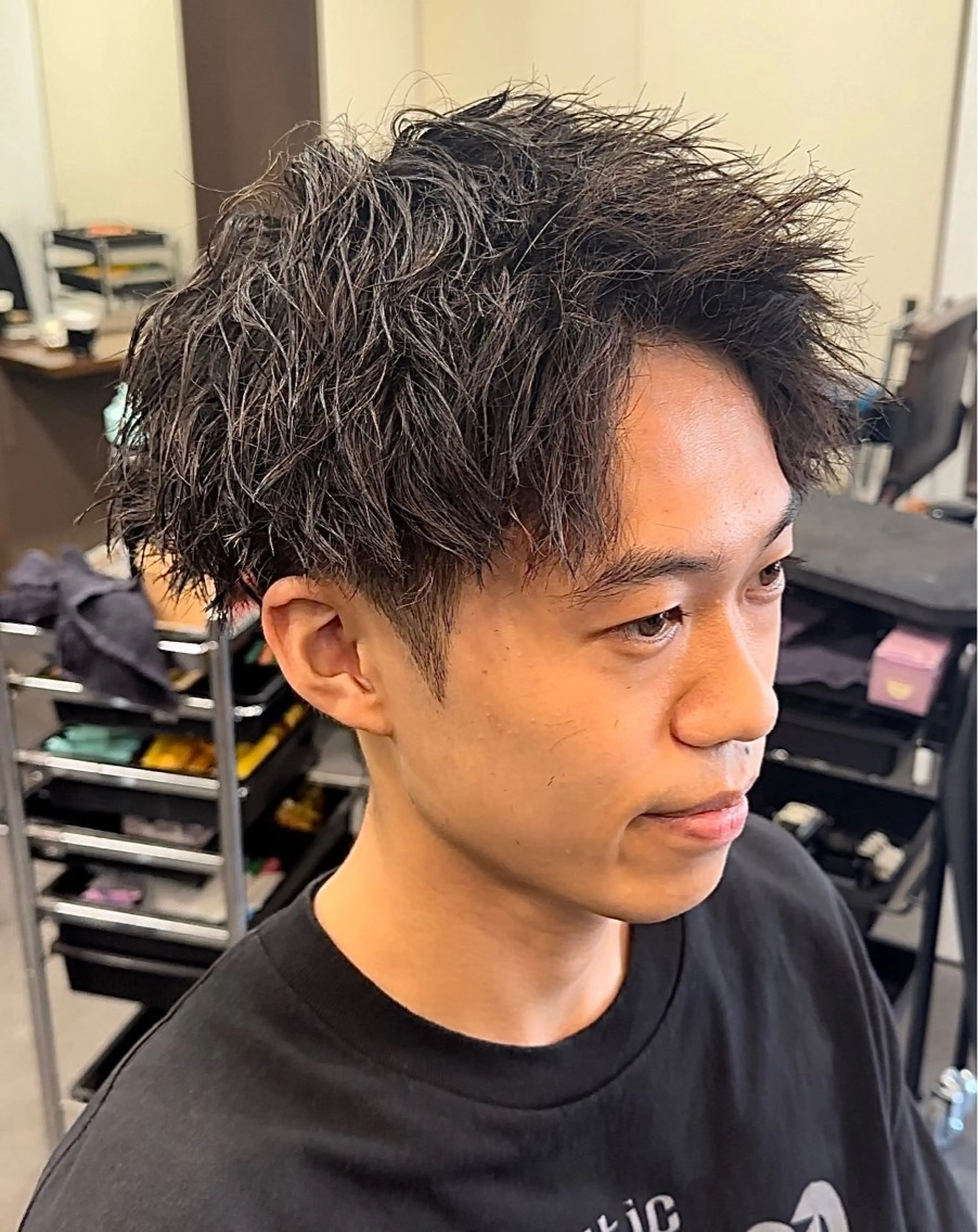 パーマ メンズ アップバング メンズパーマ プードルパーマ スペインカール メンズツイストパーマ カット パーマ 年間2000名担当◎ パーマ職人/仲原佑樹のヘアスタイル