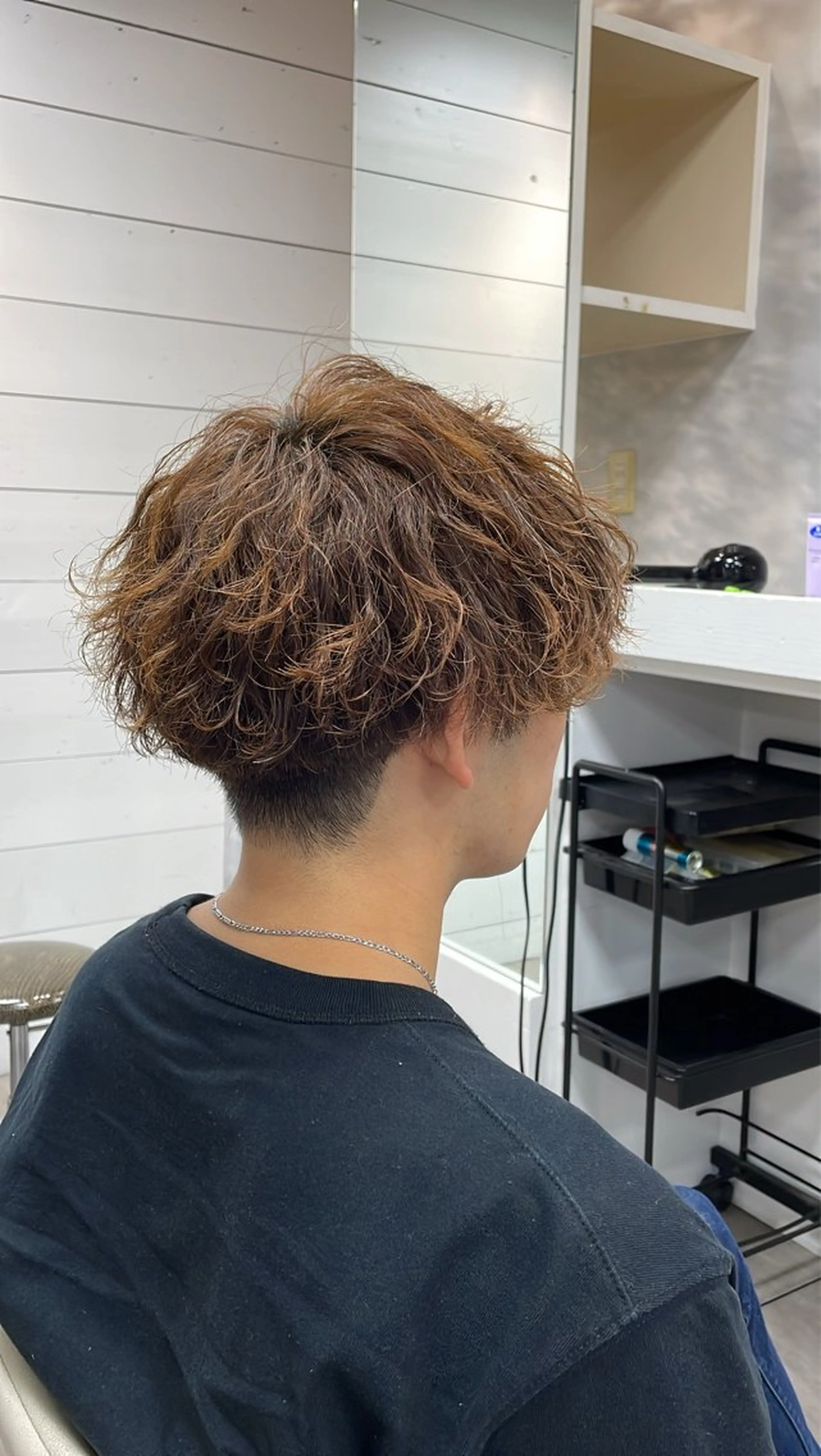 ミディアム パーマ メンズ マッシュ 波巻きパーマ 【brace小阪店】 店長   村上直也のヘアスタイル