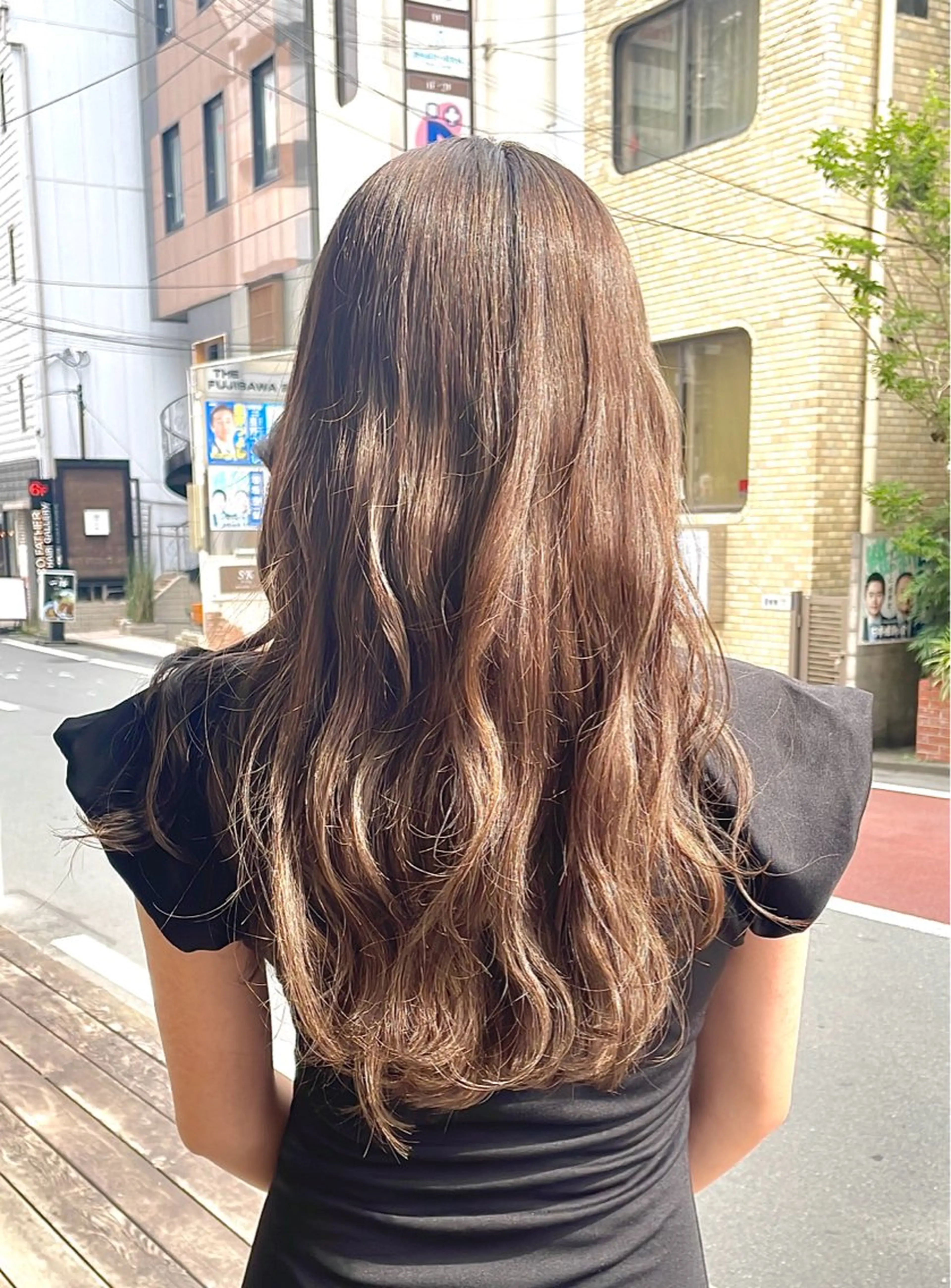 [根元のプリンが気になる方に🍮]ブリーチリタッチ➕オンカラー🤎の写真