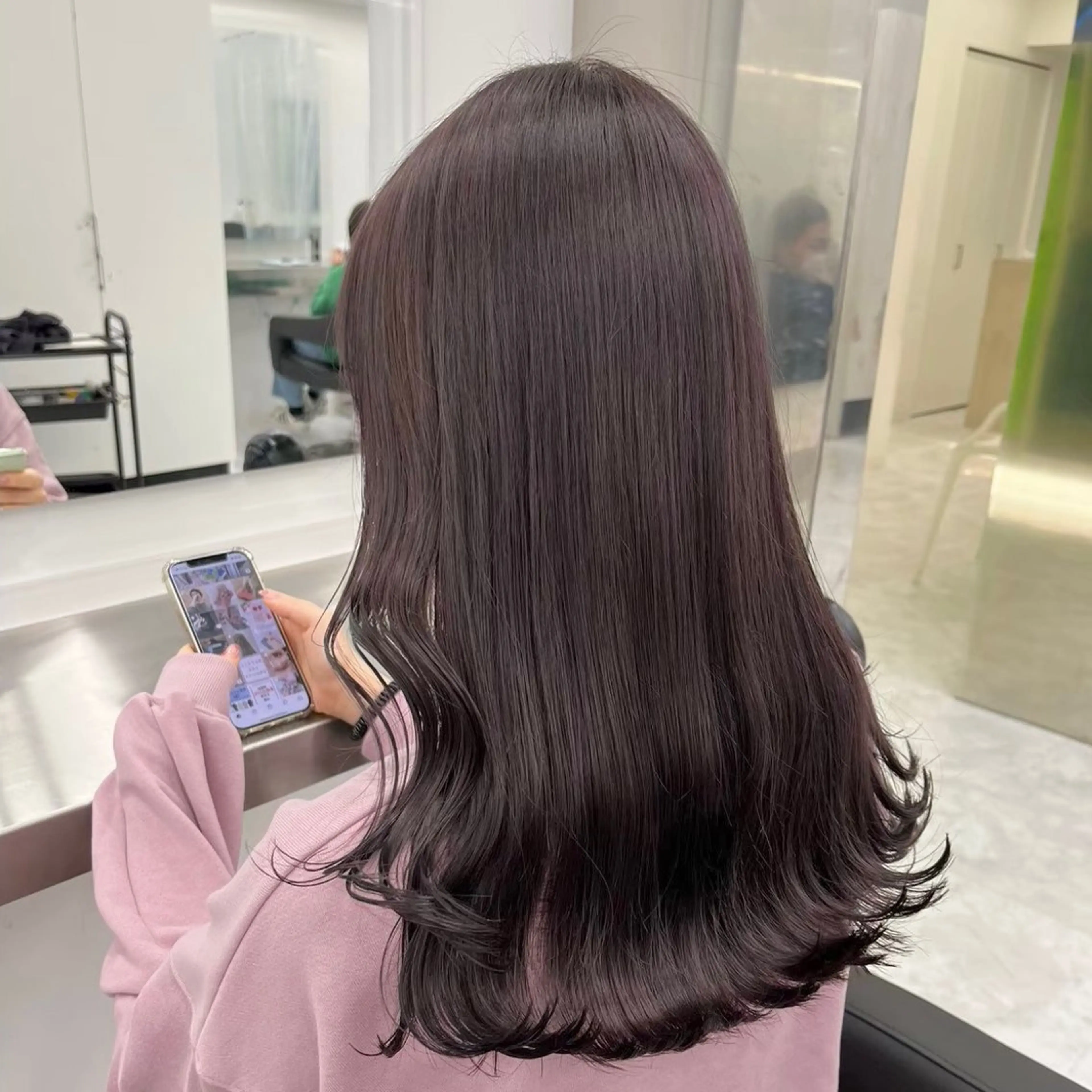 ロング カラー ヘアアレンジ カット トリートメント ヘアセット ‎🤍韓国ボブ/ 縮毛矯正🪽‪ひかりのヘアスタイル