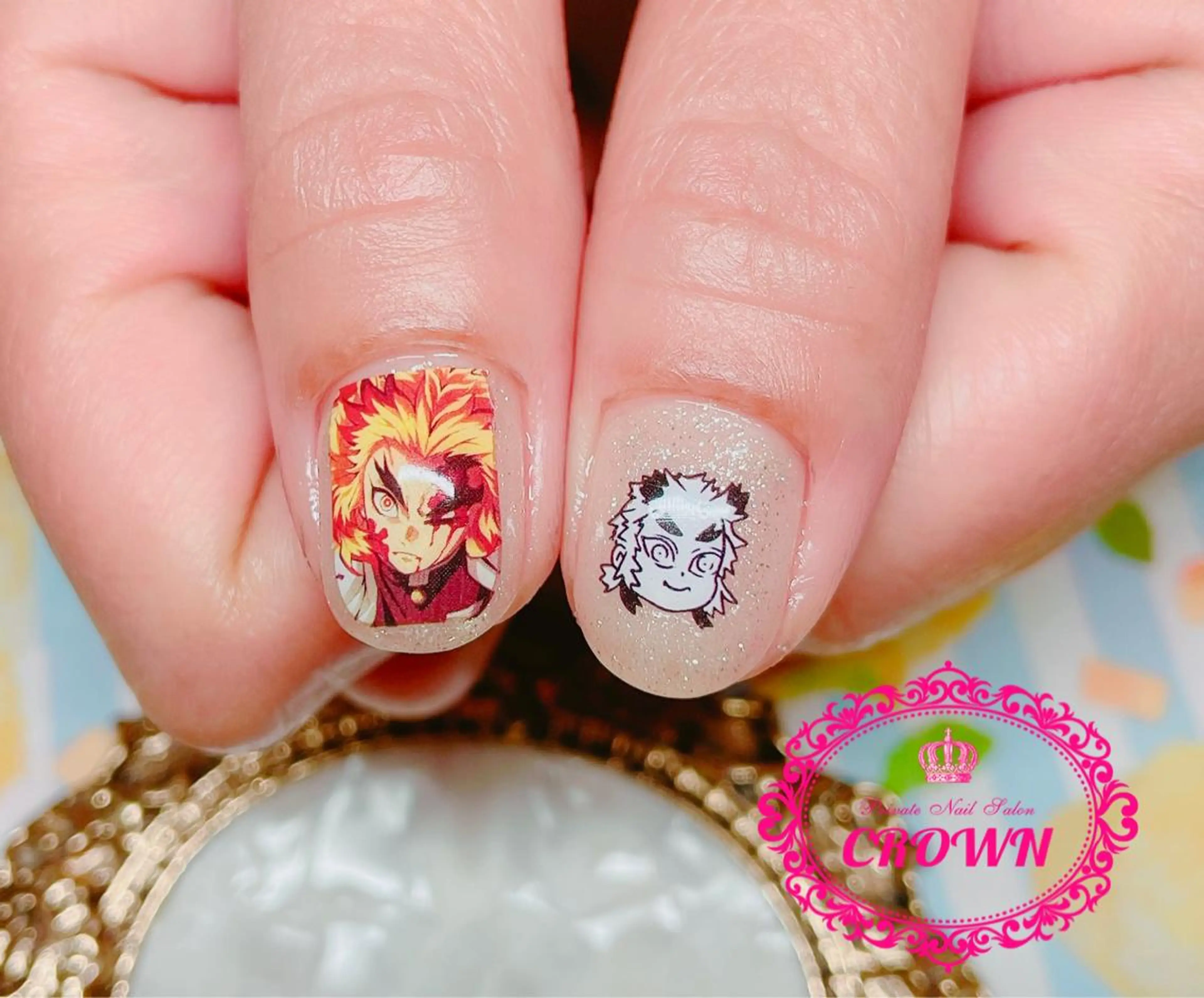 ネイル CROWN プライベートサロンのネイルデザイン