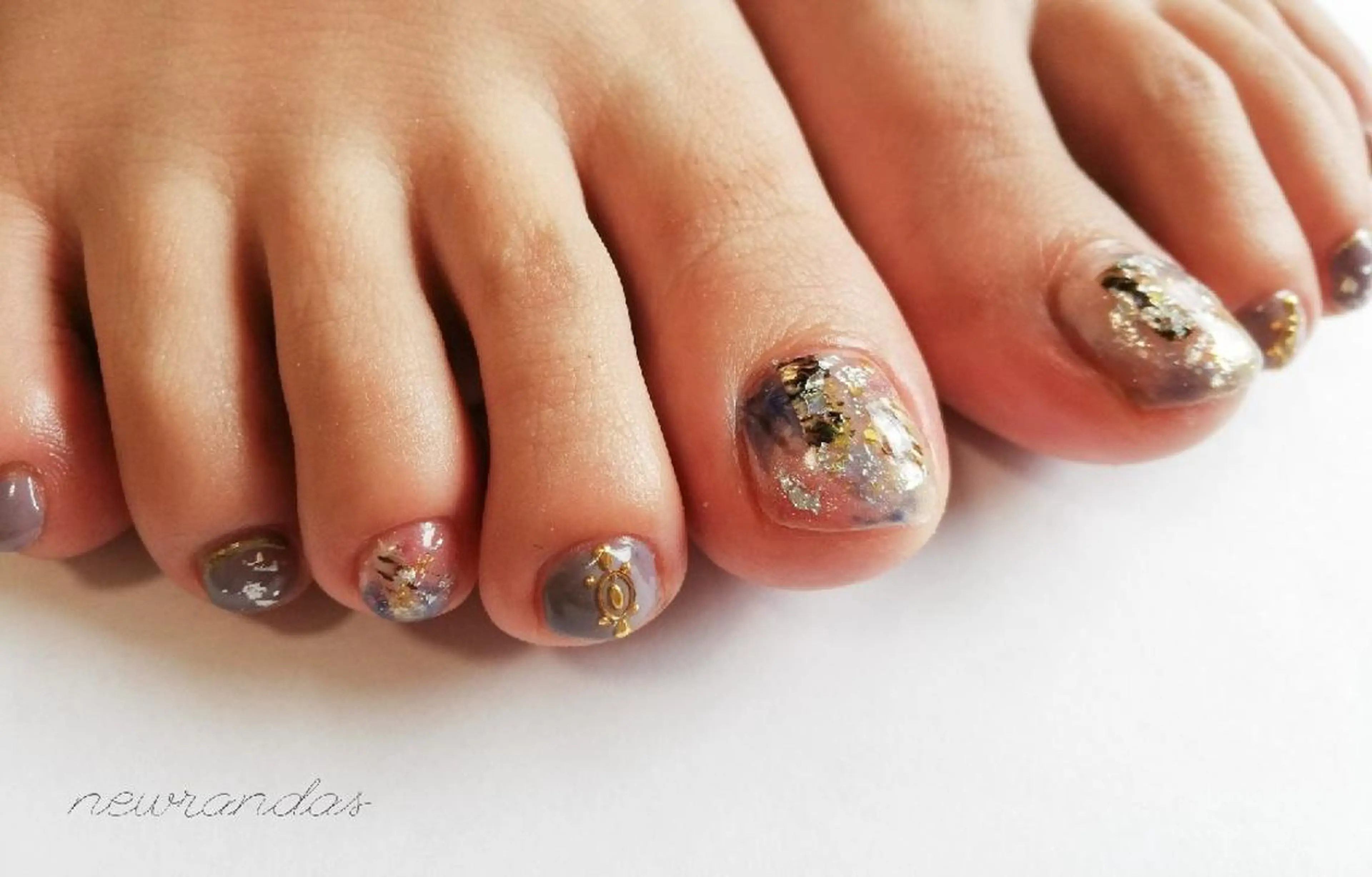 ネイル フットネイル newrandas hitomiのネイルデザイン