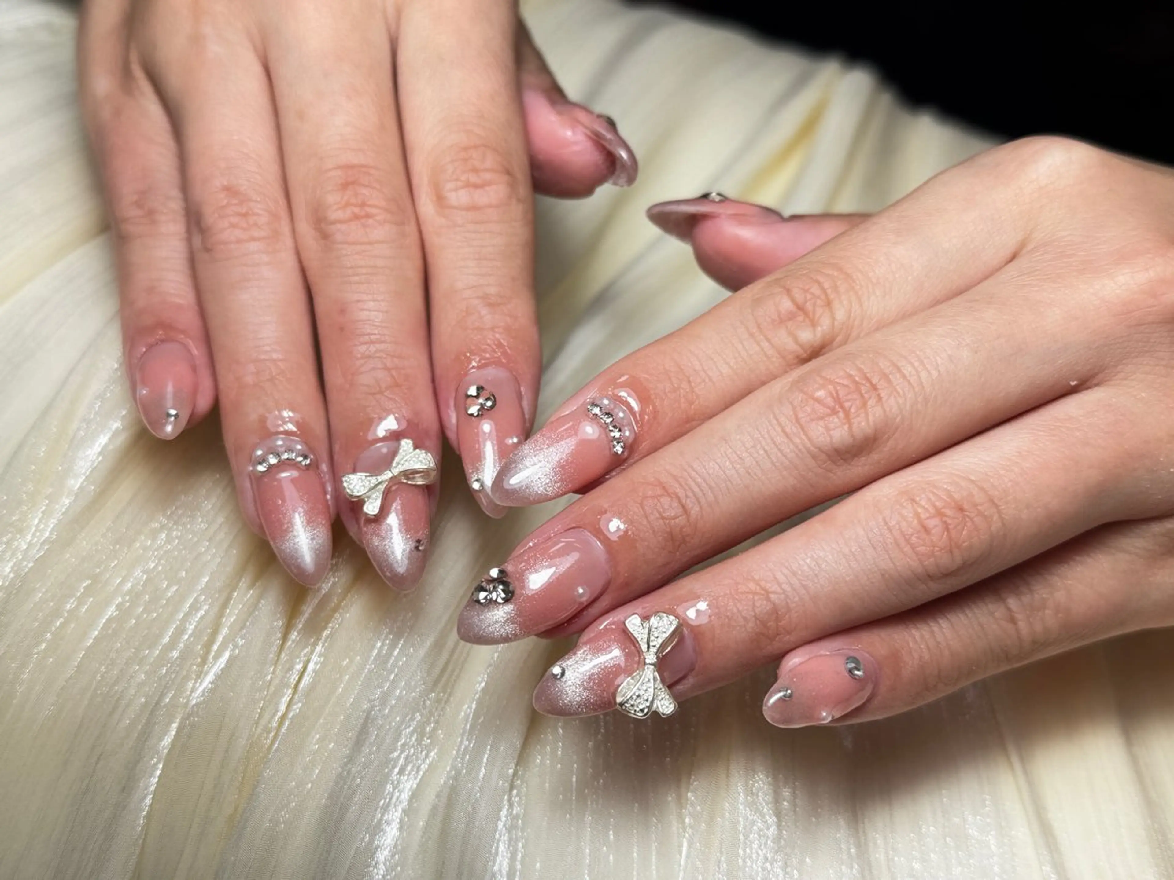 ネイル ハンドネイル ハンドケア DEMAIN- ERIのネイルデザイン