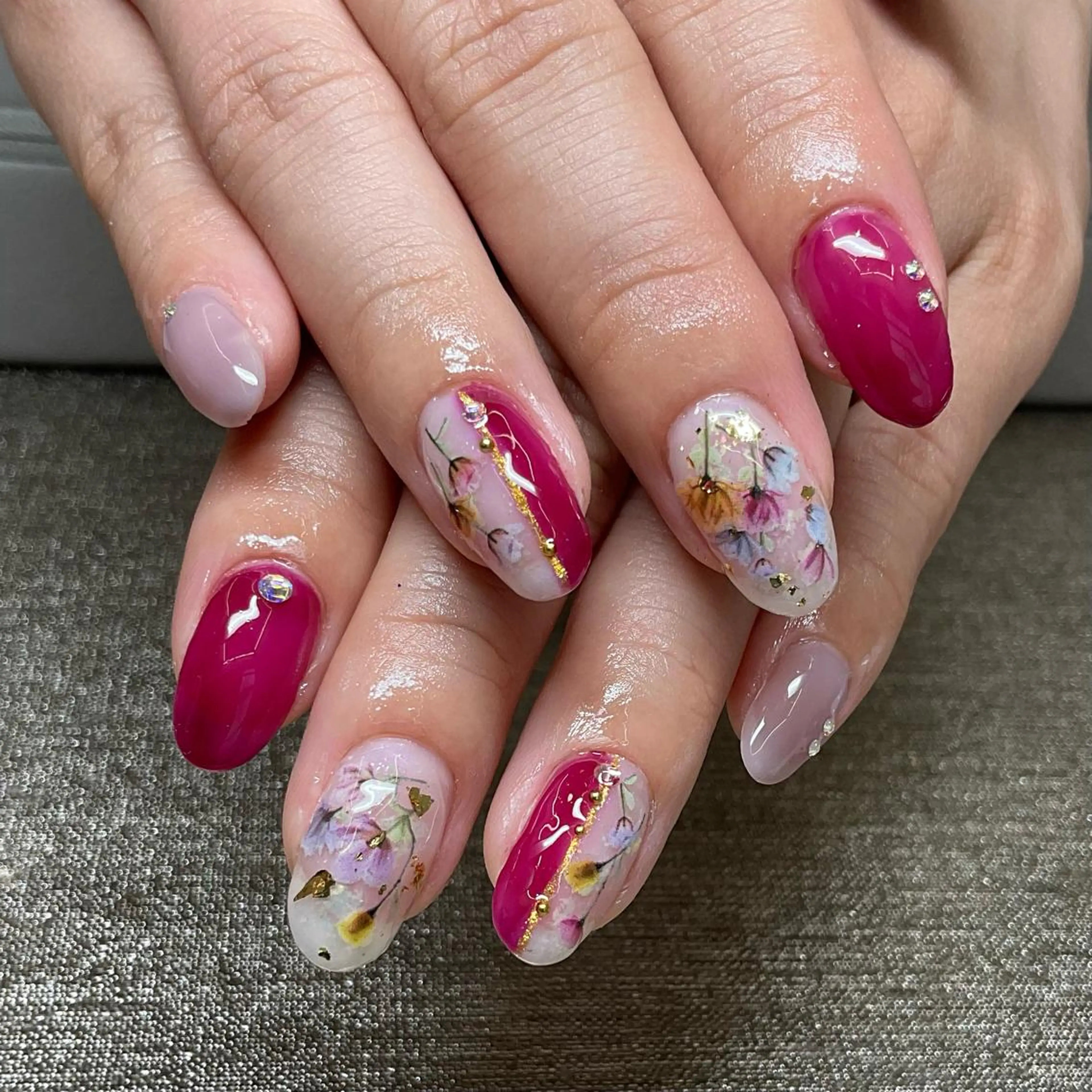 ネイル nail Eclat所属・志賀野 美喜のネイルデザイン