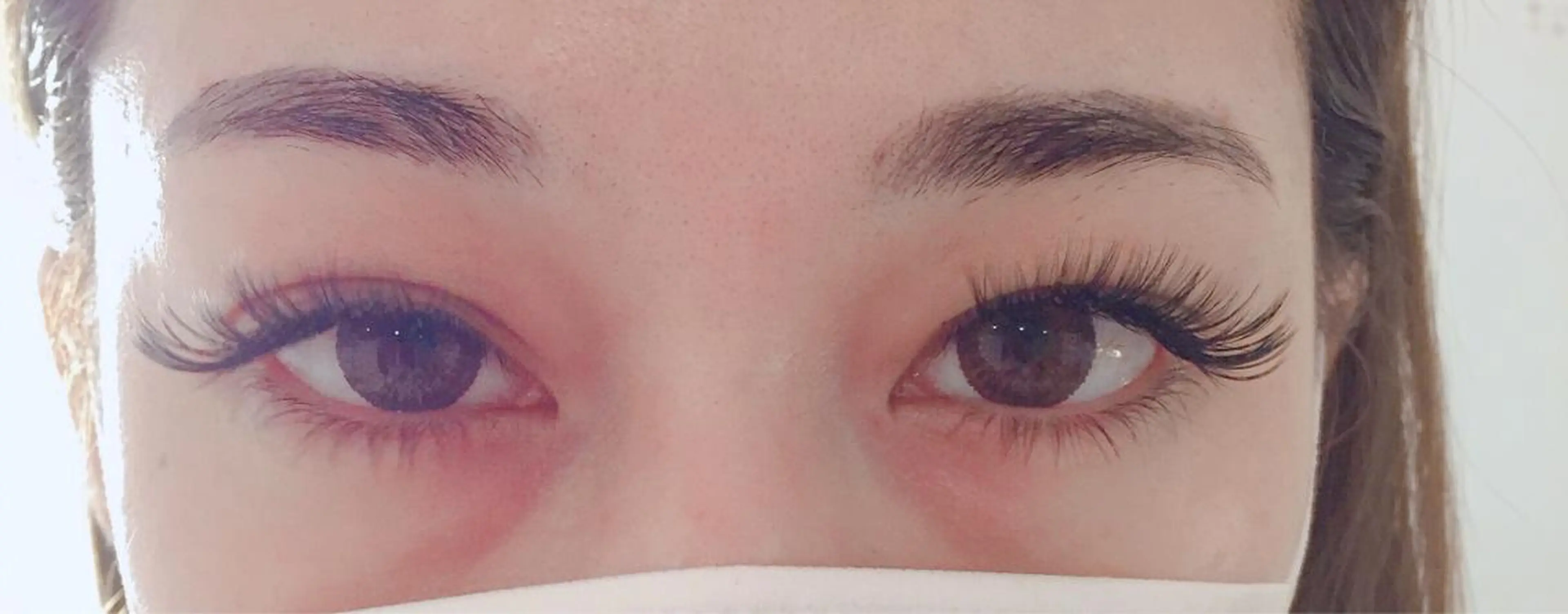 ✨ミニモ限定価格✨人気No.1✨ボリュームラッシュ120束 (約400本〜480本前後)LED に変更+1000円の写真