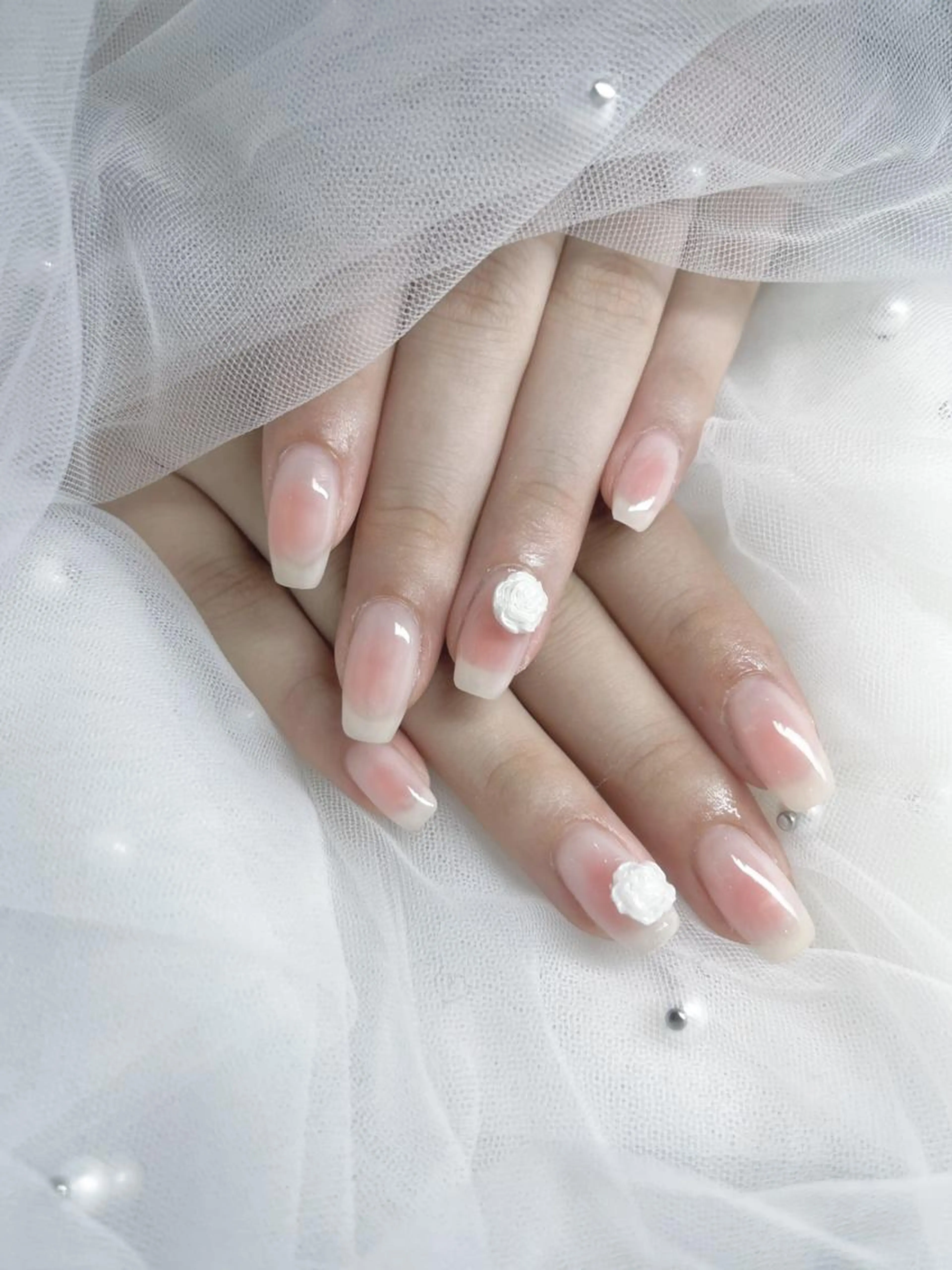 【本日限定🉐】《オフあり》チークネイル💖ご新規様オフ無料✨【ミニモ限定🉐大きいパーツ1つ無料】の写真