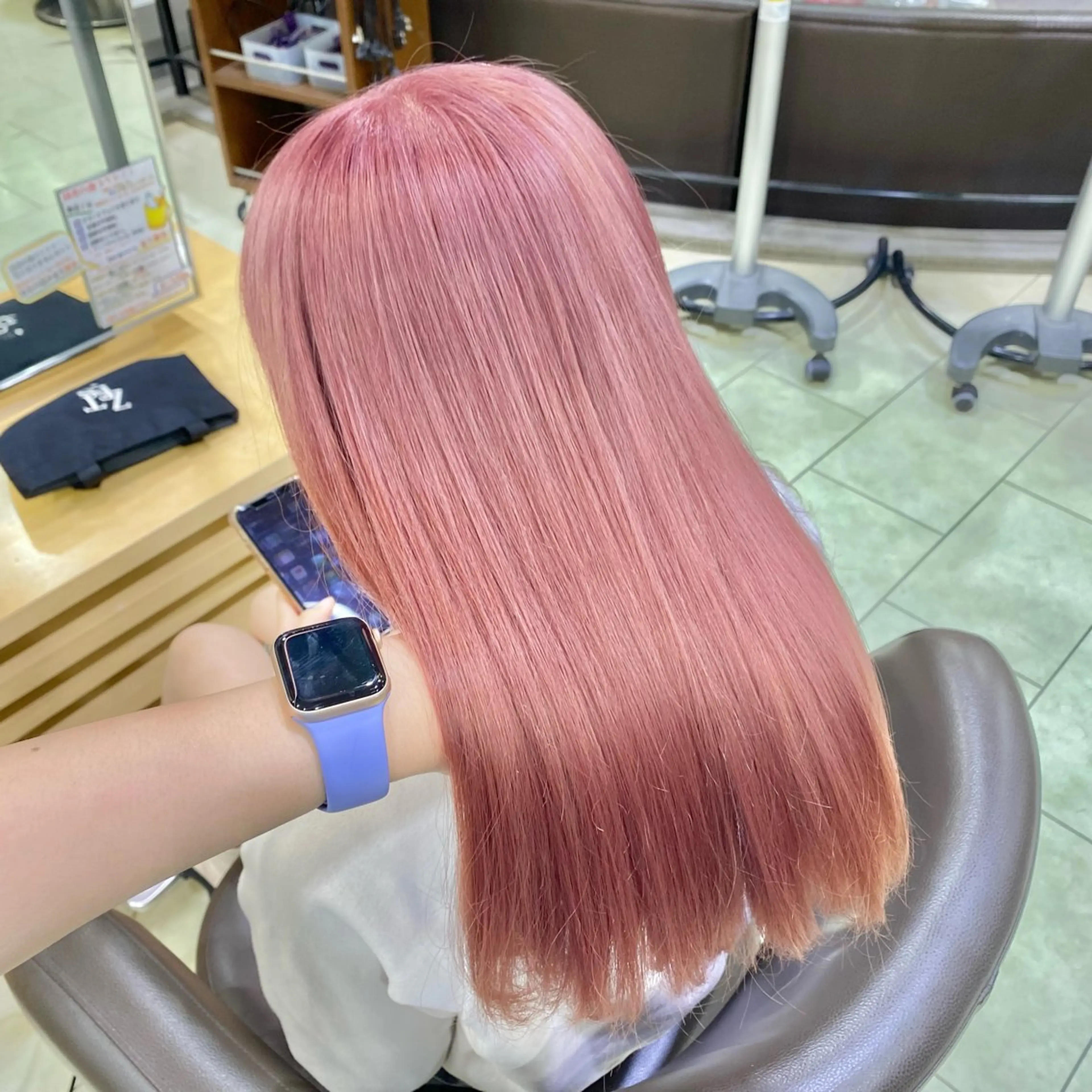 セミロング 暖色カラー/レイヤー カット/Yunaのヘアスタイル