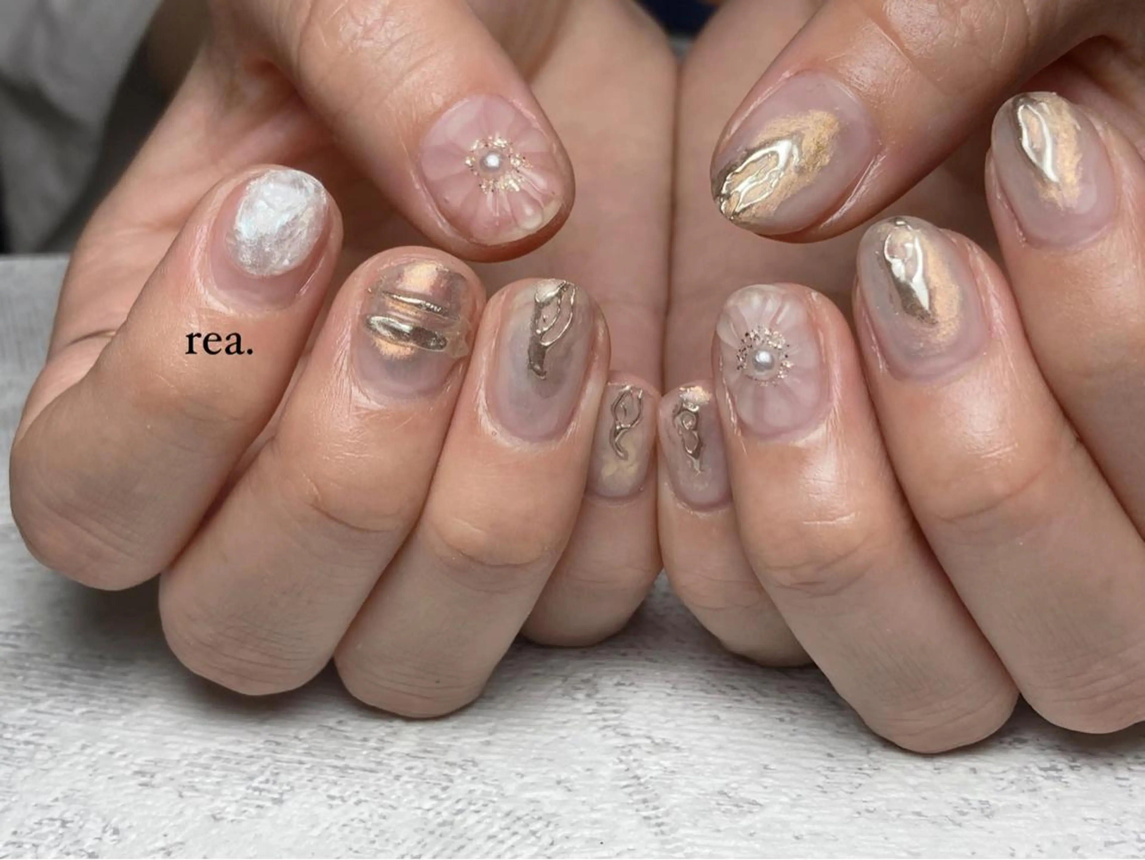 ネイル ハンドネイル フットネイル rea .のネイルデザイン