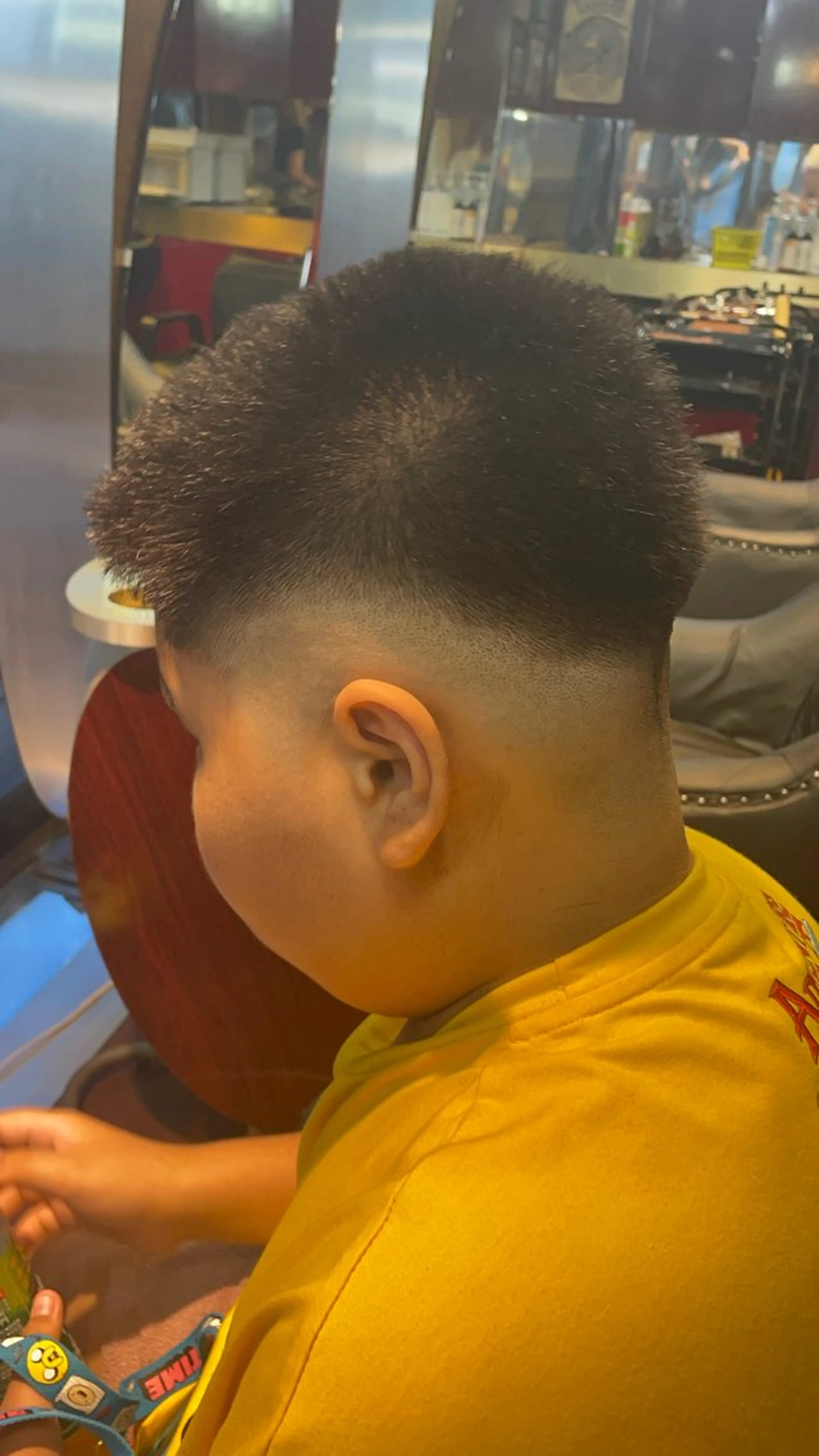 メンズ フェードカット 👑派手髪/カット 👑ANRYのヘアスタイル