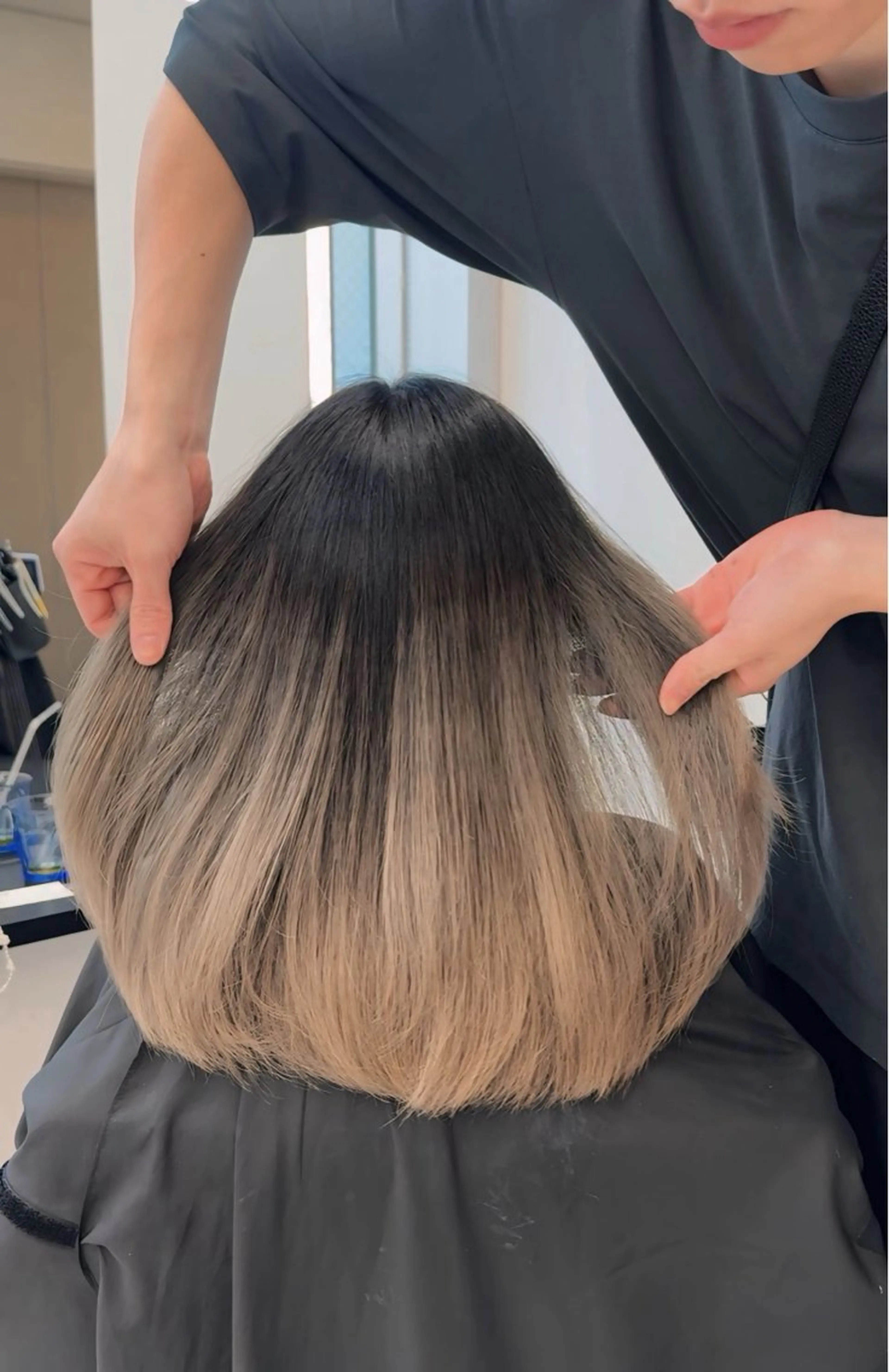 ロング カラー バレイヤージュ ブリーチ ケアブリーチ ダブルカラー ハイライトカラー Rikuto/原宿 /グラデーションのヘアスタイル