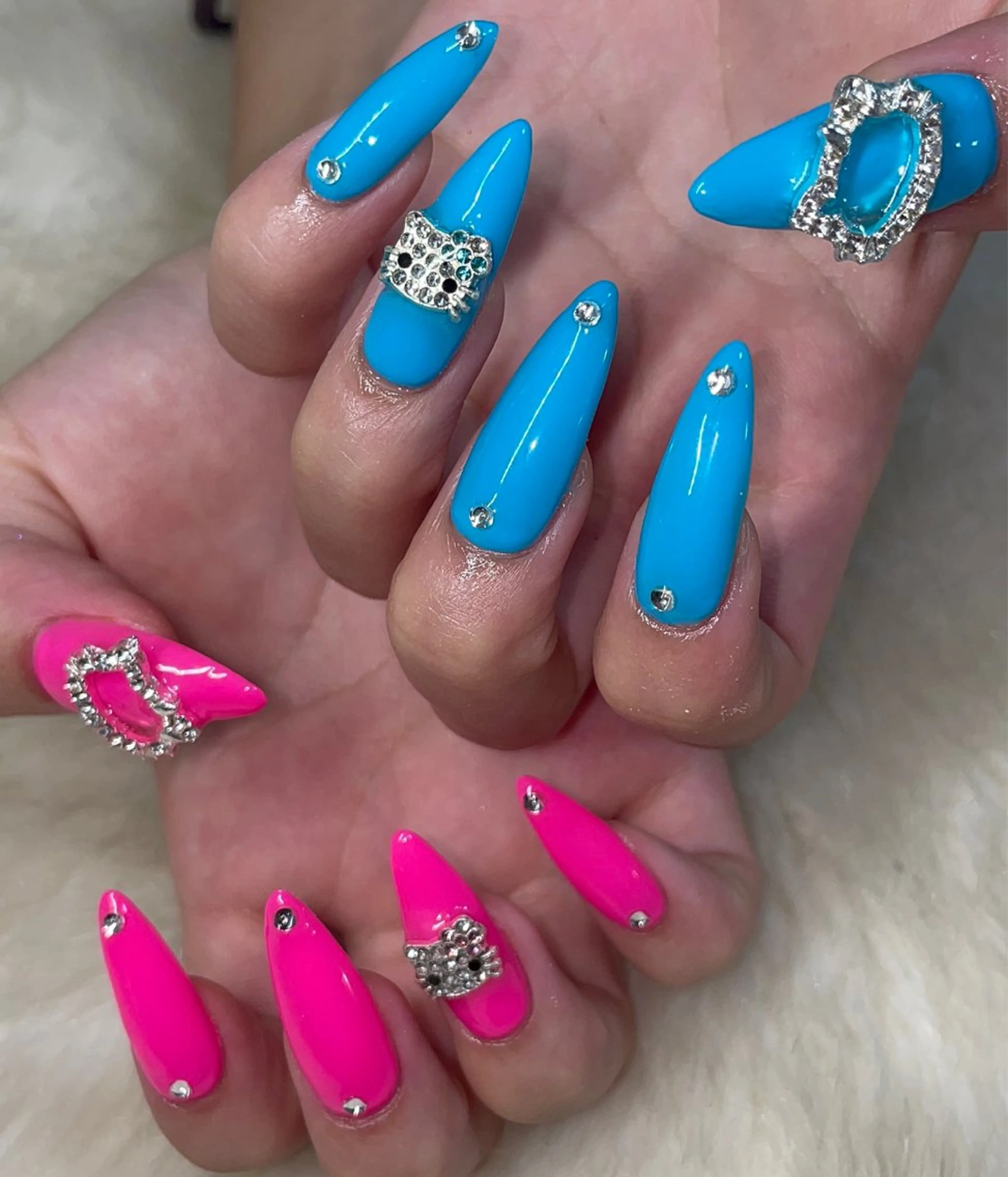 ネイル ハンドネイル 黒川 実祐のネイルデザイン