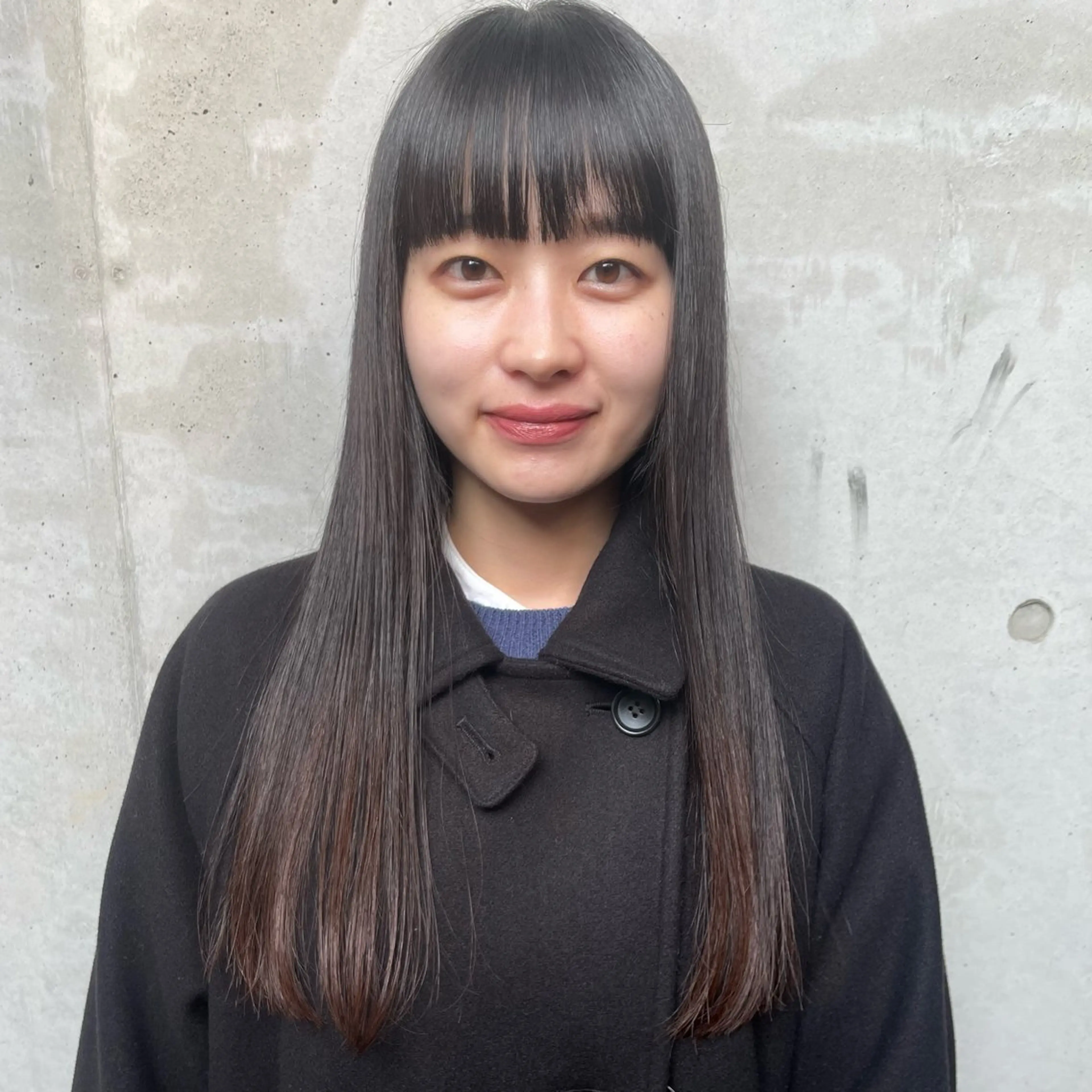 ロング カラー ホリケ アオイのヘアスタイル