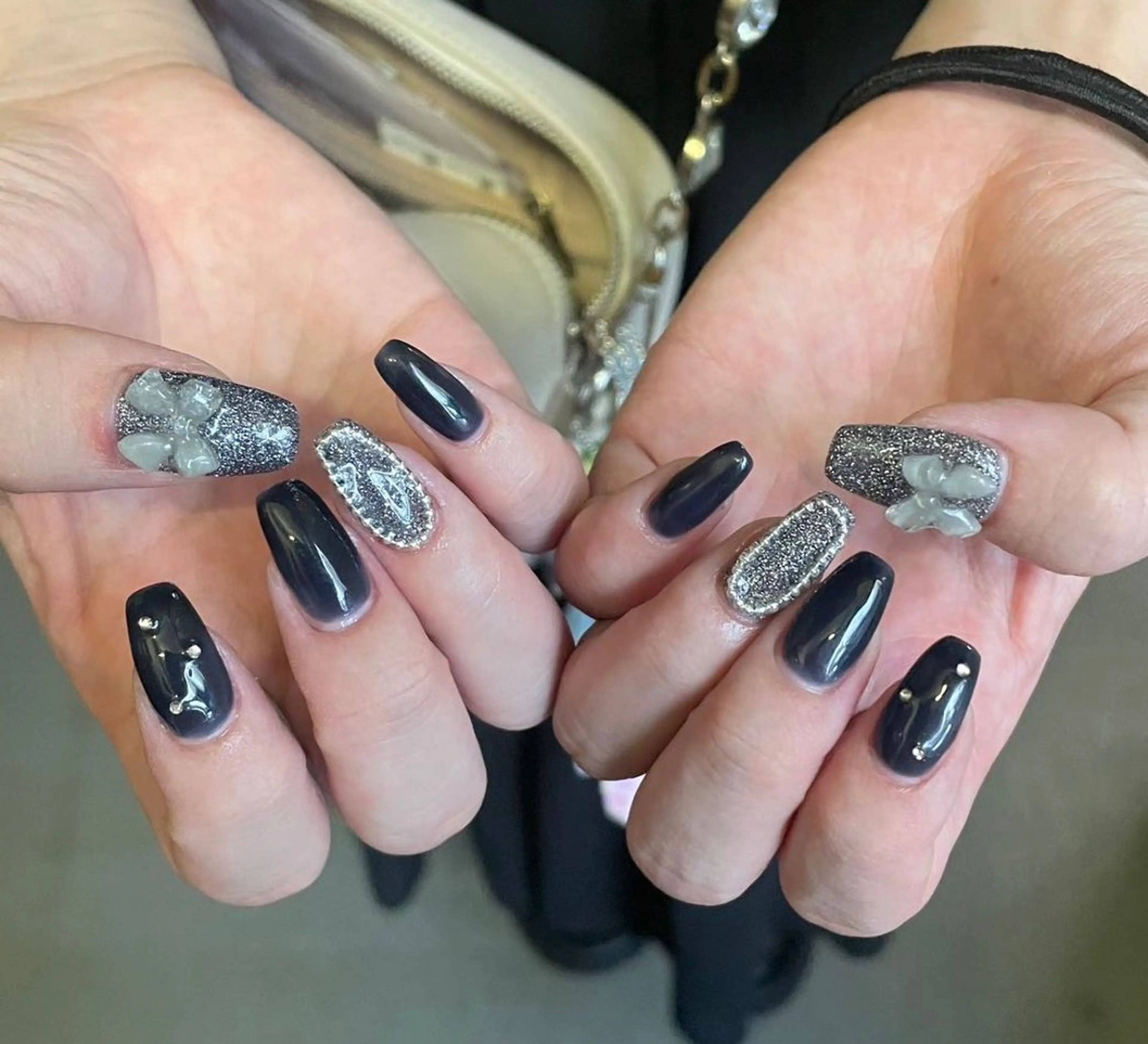 ネイル ハンドネイル ハンドケア 🍑 momo_nailのネイルデザイン