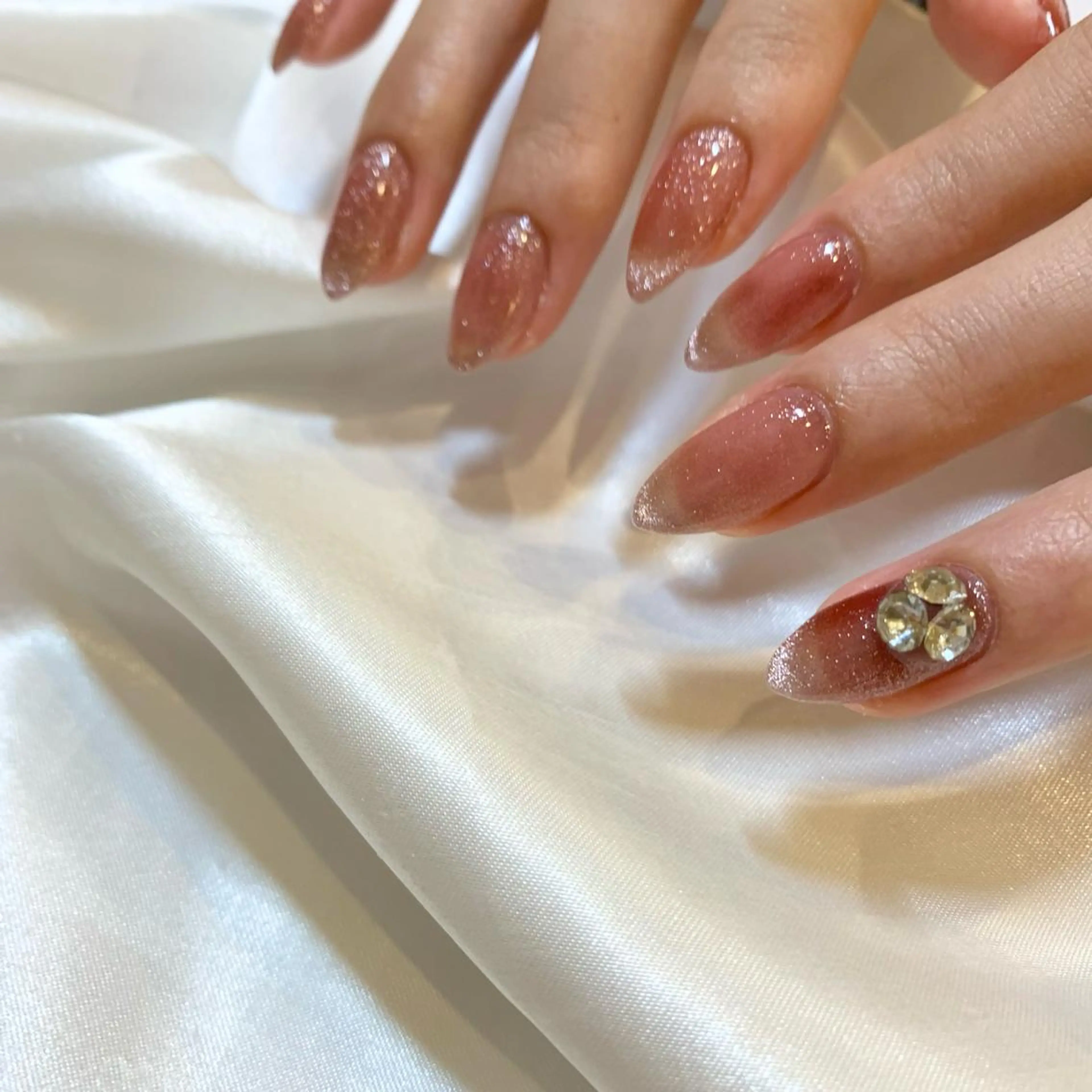 ネイル マグネットネイル ハンドネイル ui nailのネイルデザイン