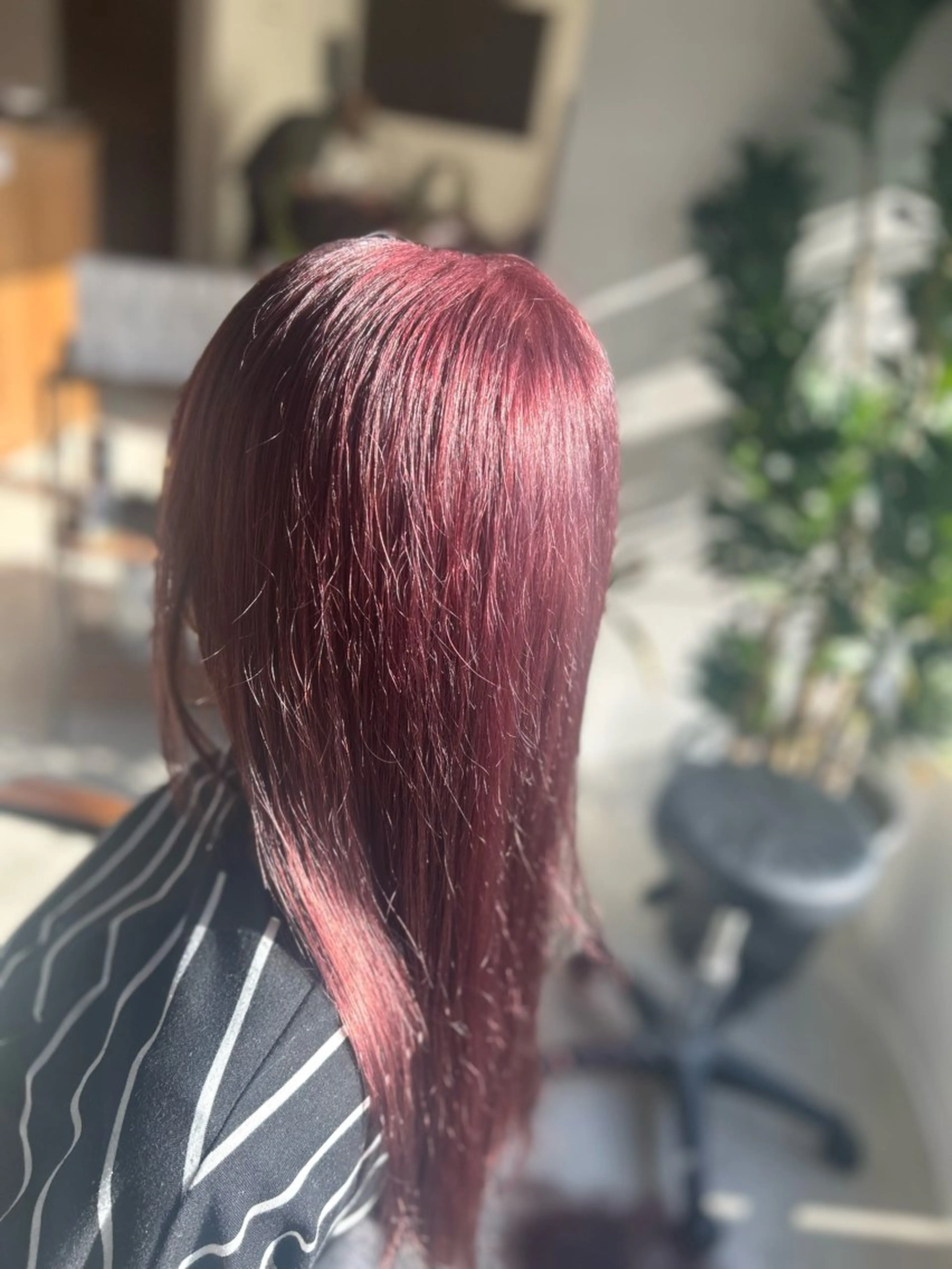 ロング ヘアカラー 青柳 美咲のヘアスタイル