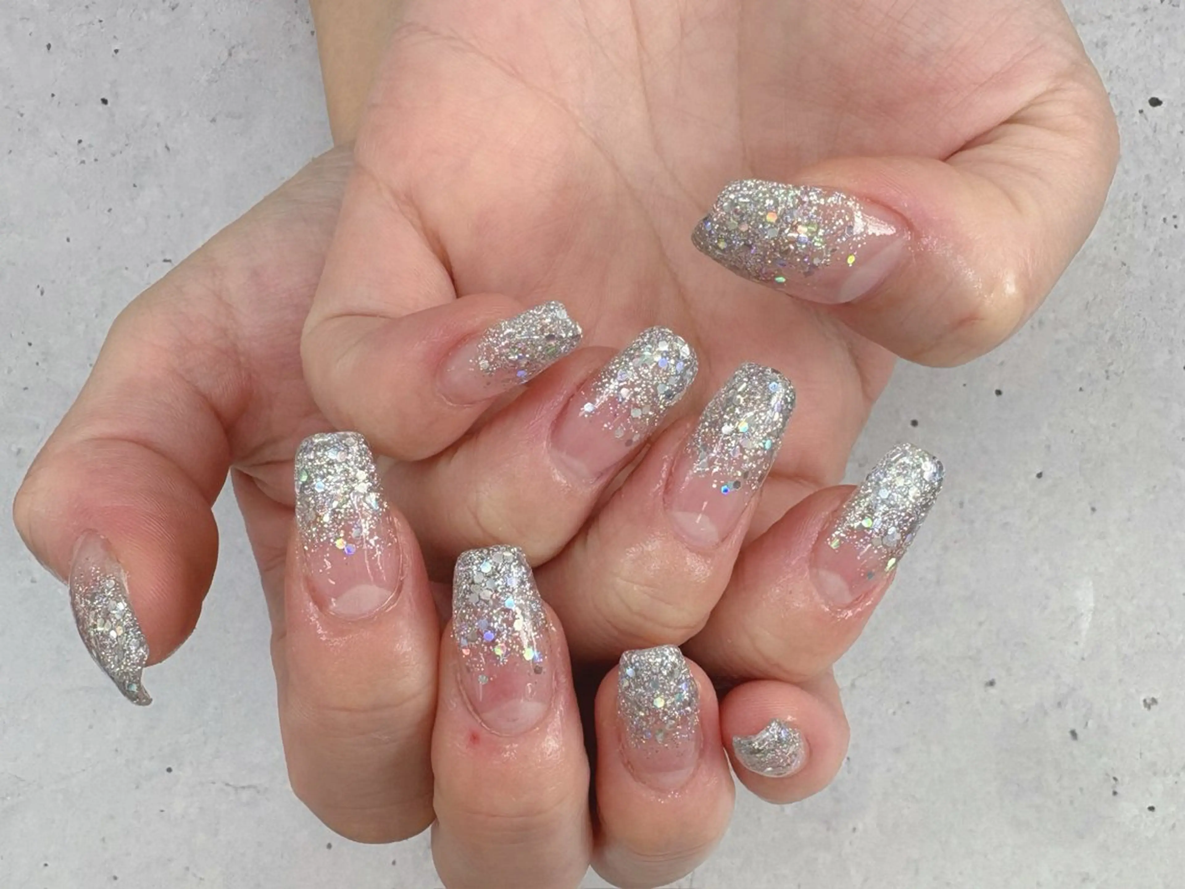 ネイル ラメ(グリッター) ラメグラデーション ハンドネイル NailSalon LuireAZUSAのネイルデザイン
