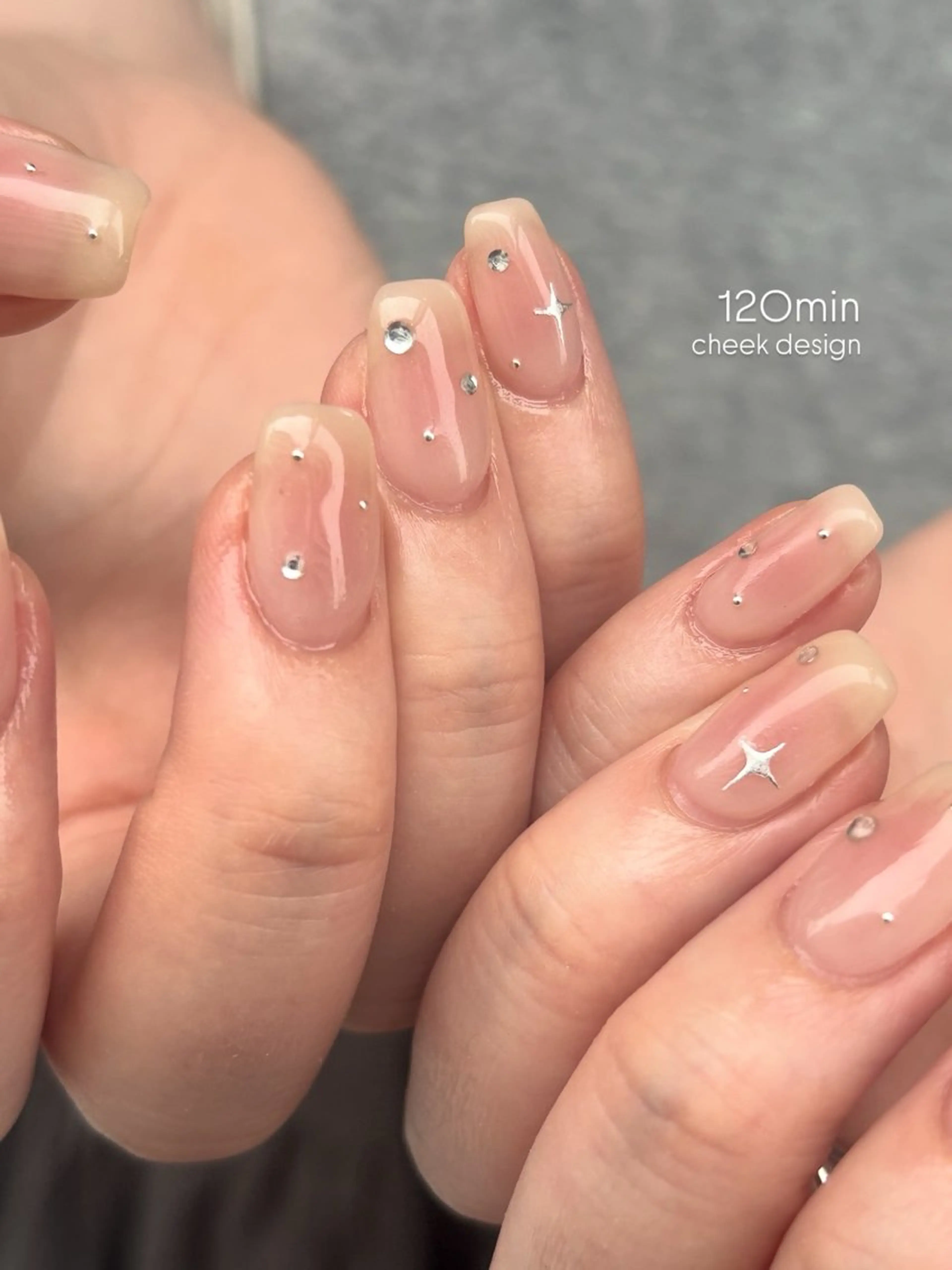 ネイル ハンドネイル 𝗿𝗶𝗰𝗼 ˎˊ˗のネイルデザイン