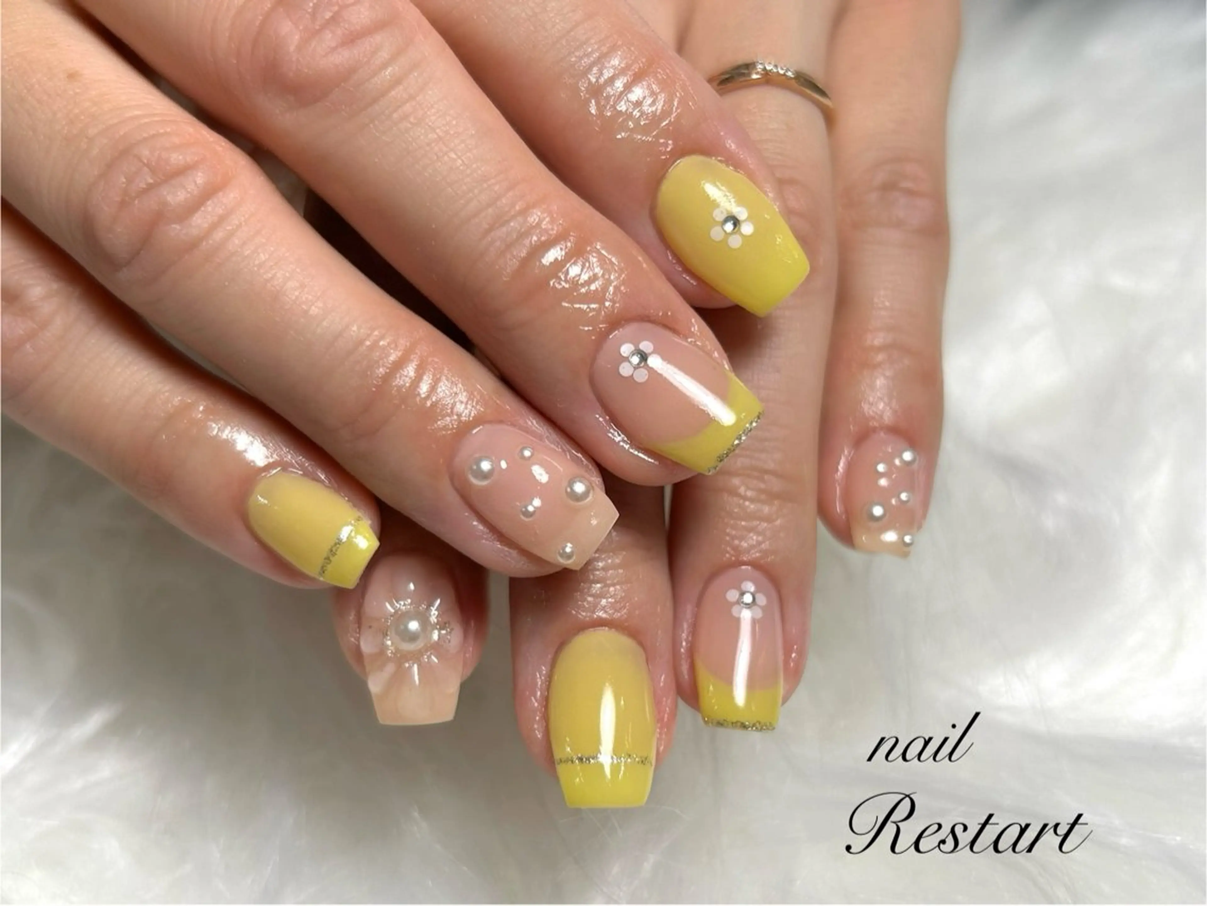 ミディアム ハンドネイル nail Restart所属・Restart YURIのネイルデザイン