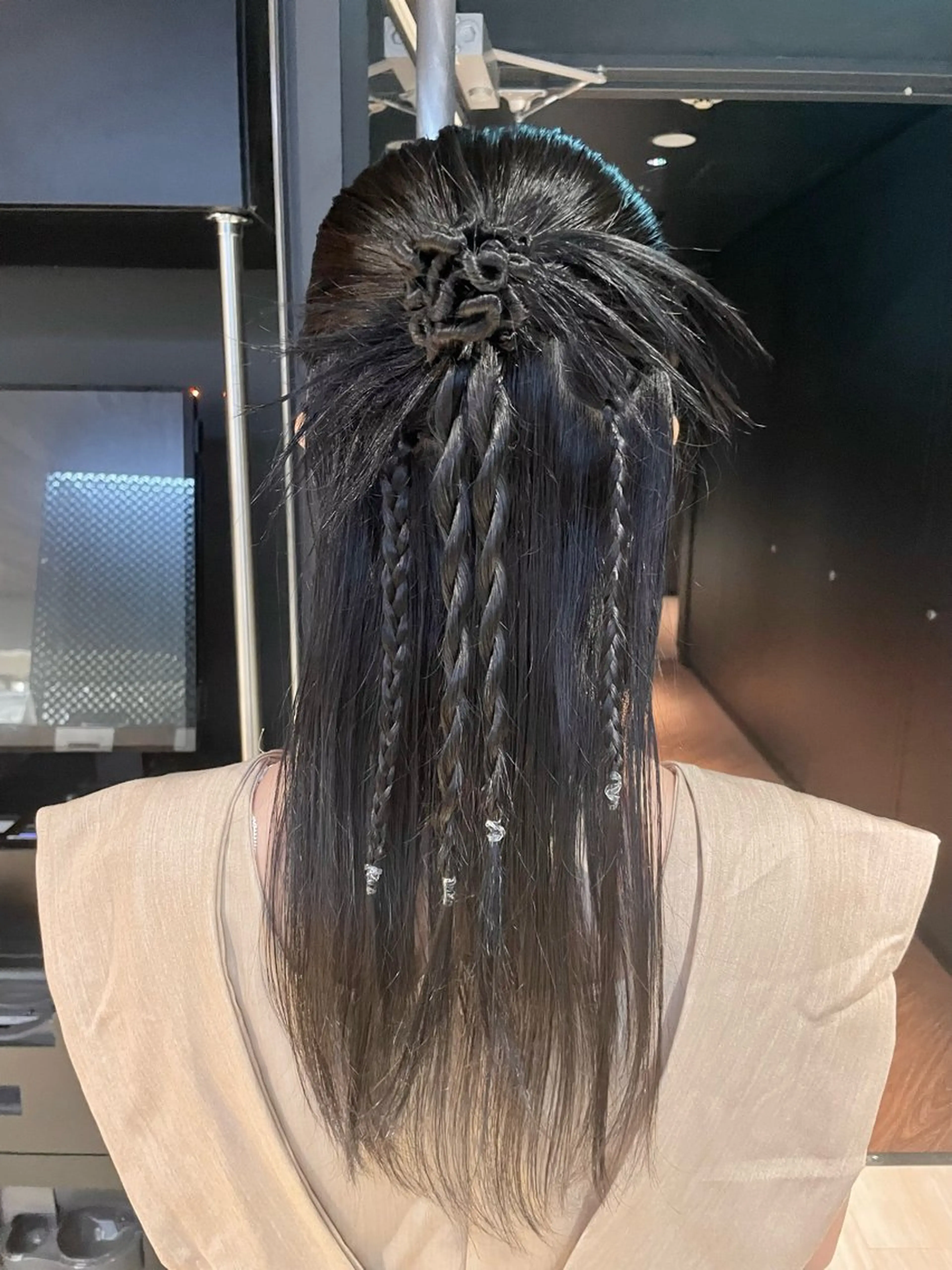 ヘアアレンジ 結婚式・ブライダル ヘアセット 艶カラー/アレンジ/ はまぐちうみのヘアスタイル