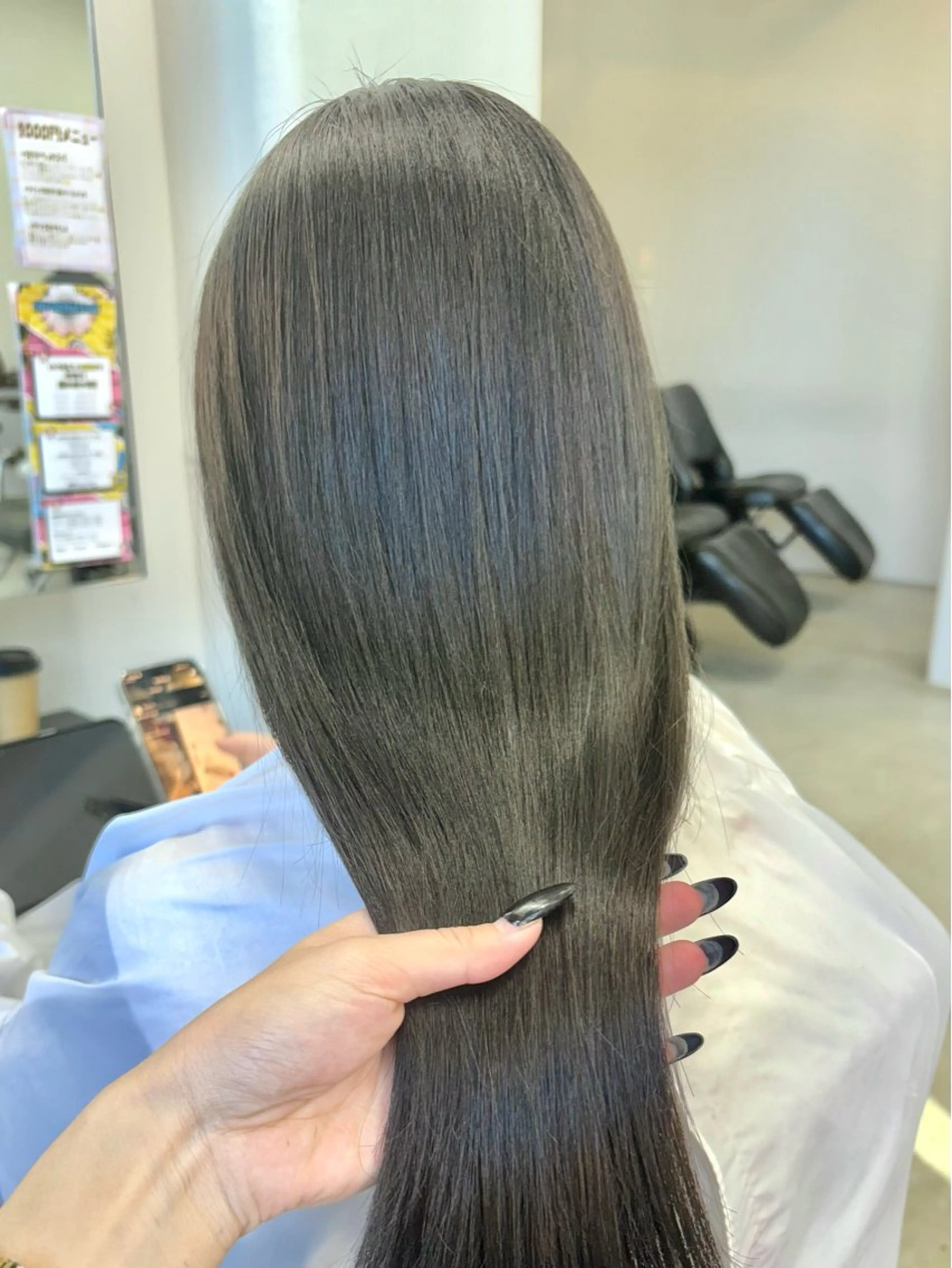 ロング カット ヘアカラー トリートメント 山口 モエのヘアスタイル