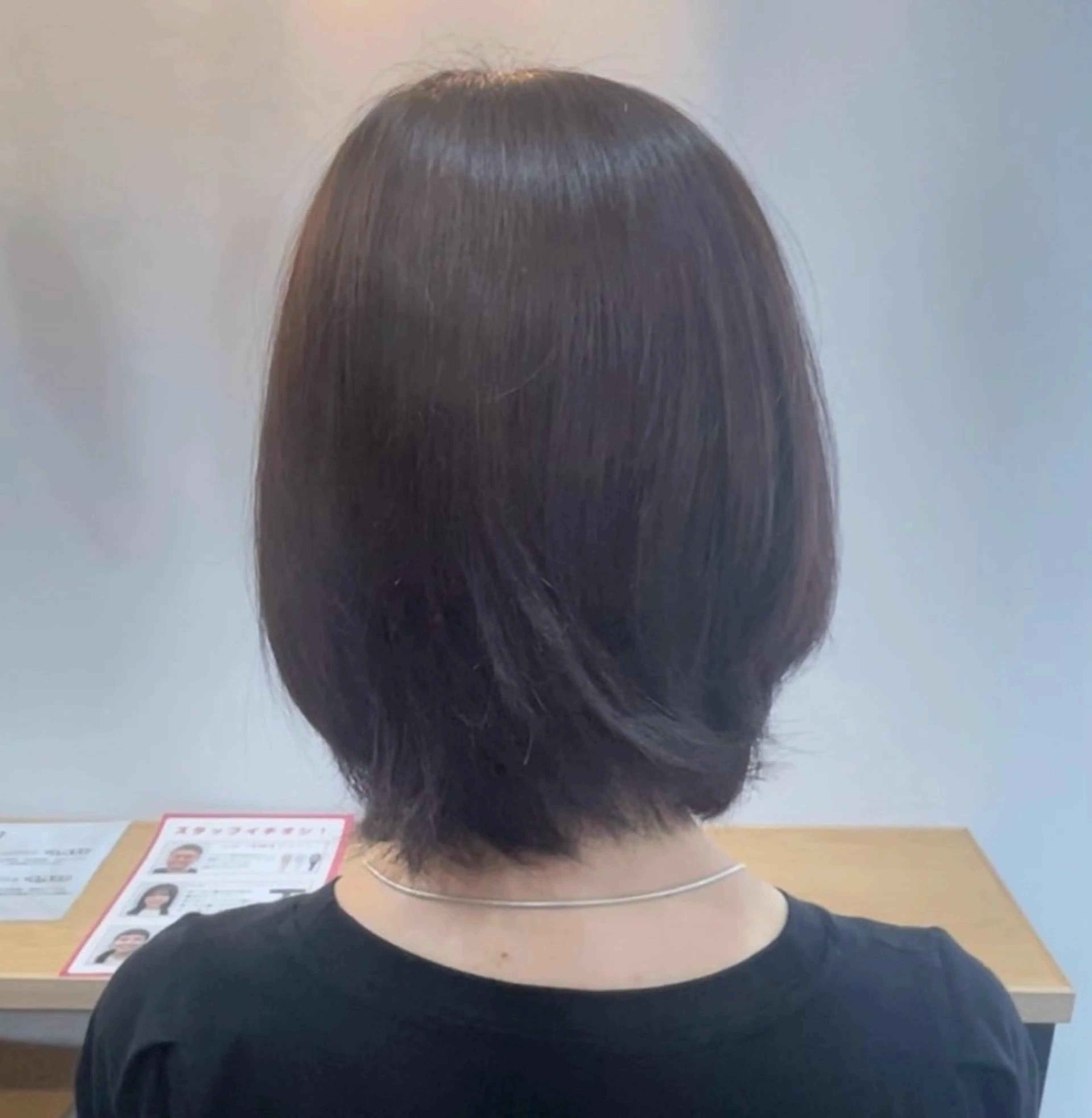 ショート カラー ルプラボウ りく/艶カラーのヘアスタイル