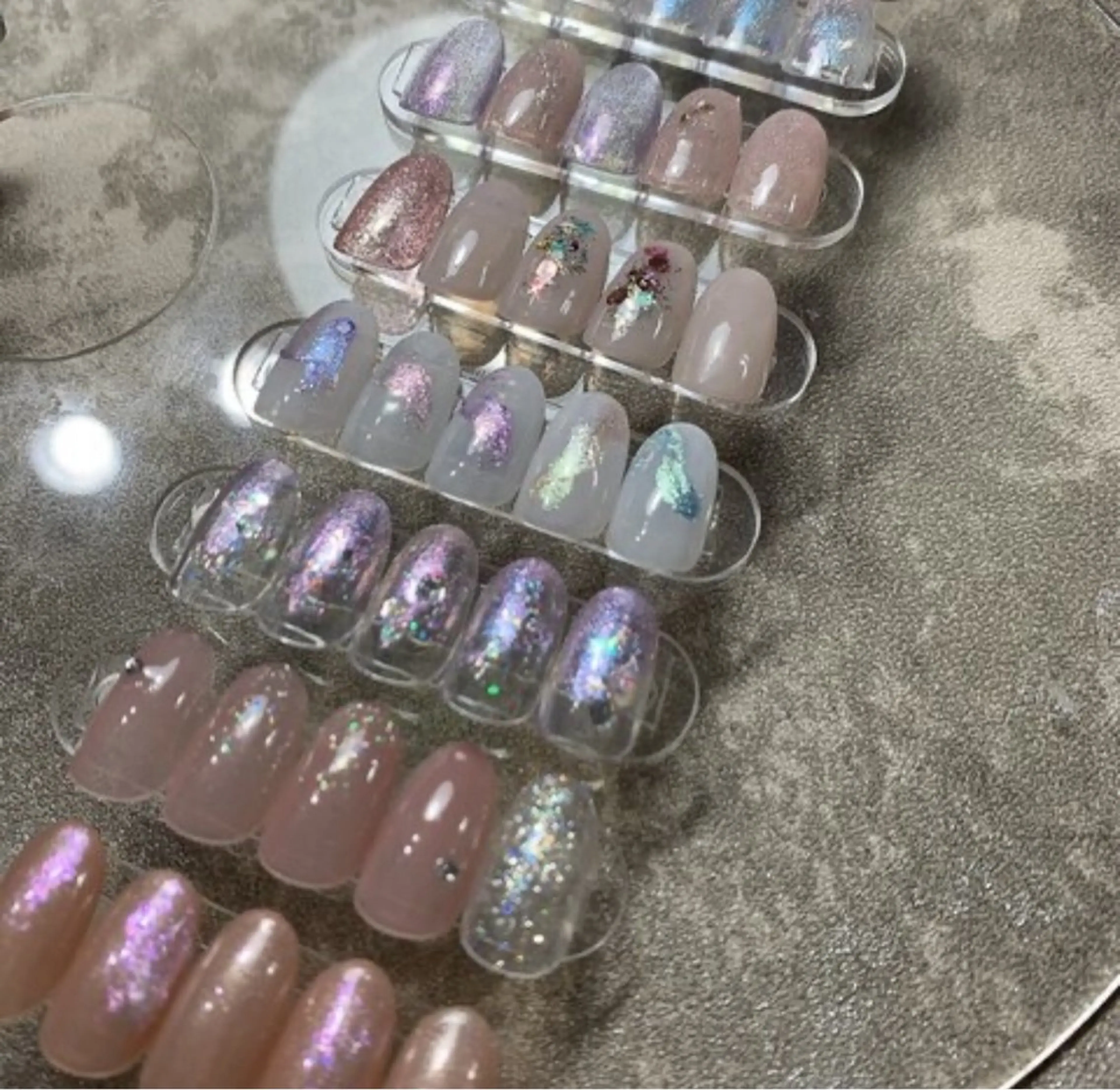 ネイル アールビーネイル所属・mase Megumiのネイルデザイン