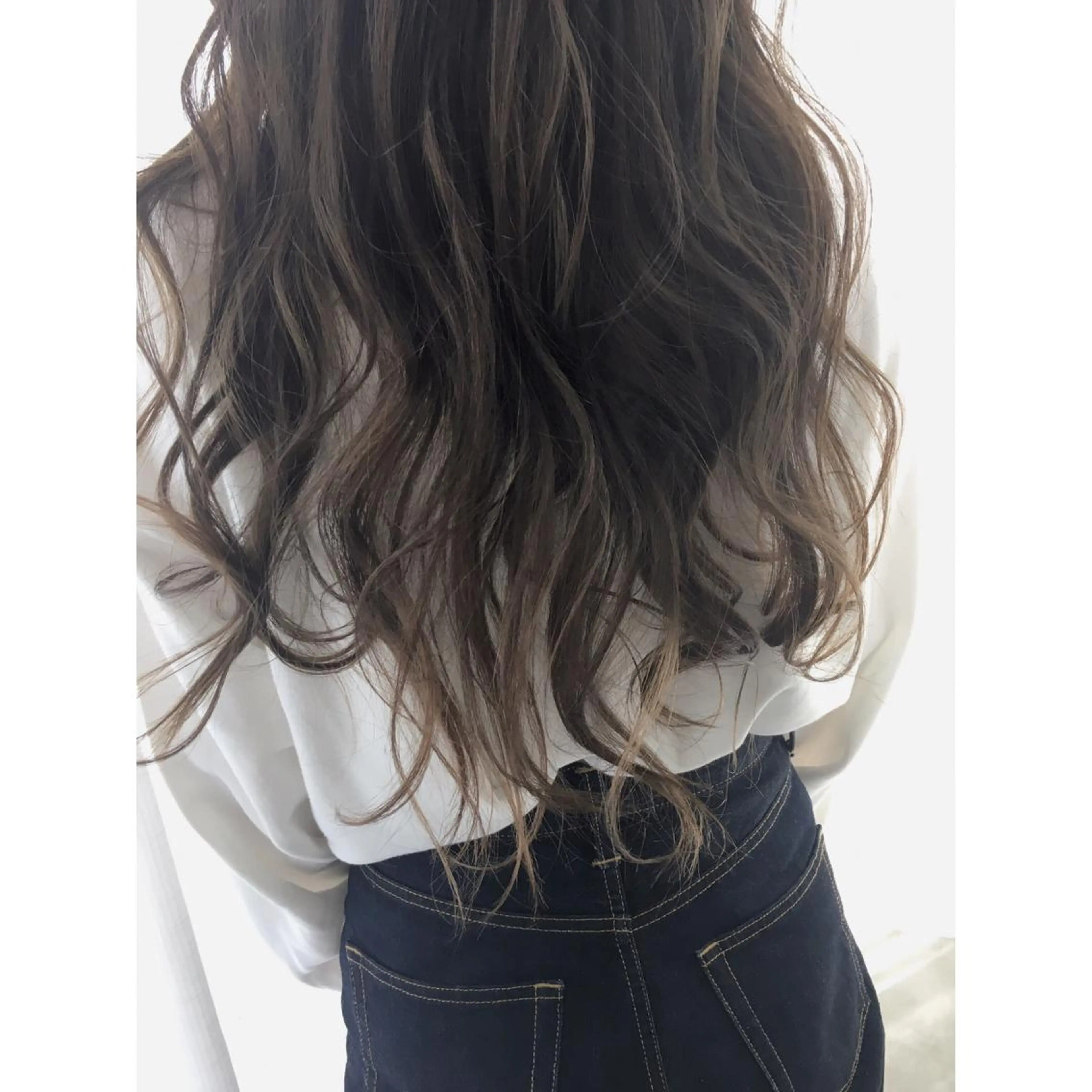 ロング カラー カット ヘアカラー fio マナミのヘアスタイル