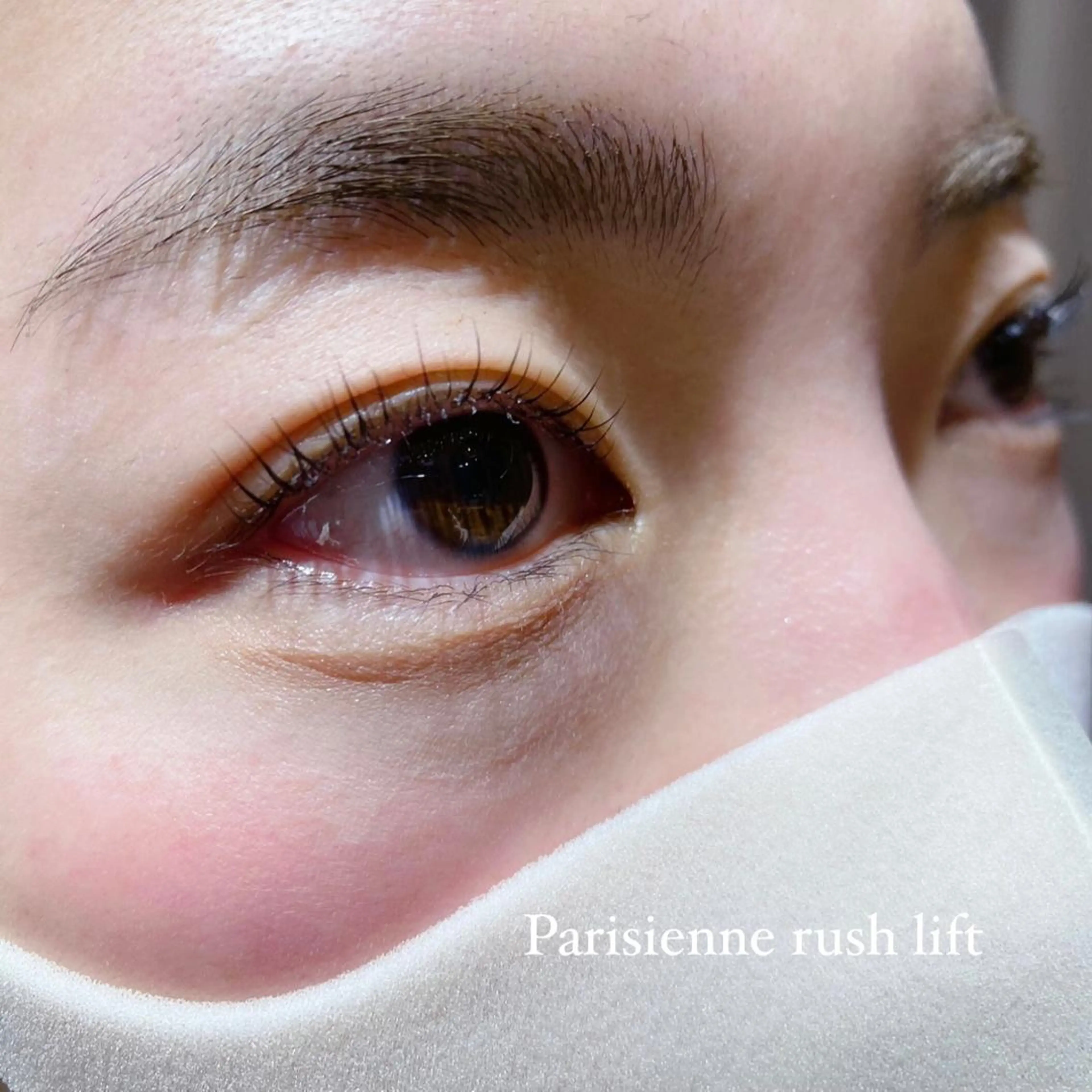 マツエク・マツパ パリジェンヌラッシュリフト マツパ 艶カラー/韓国風ヘア 🩵shioneのヘアスタイル