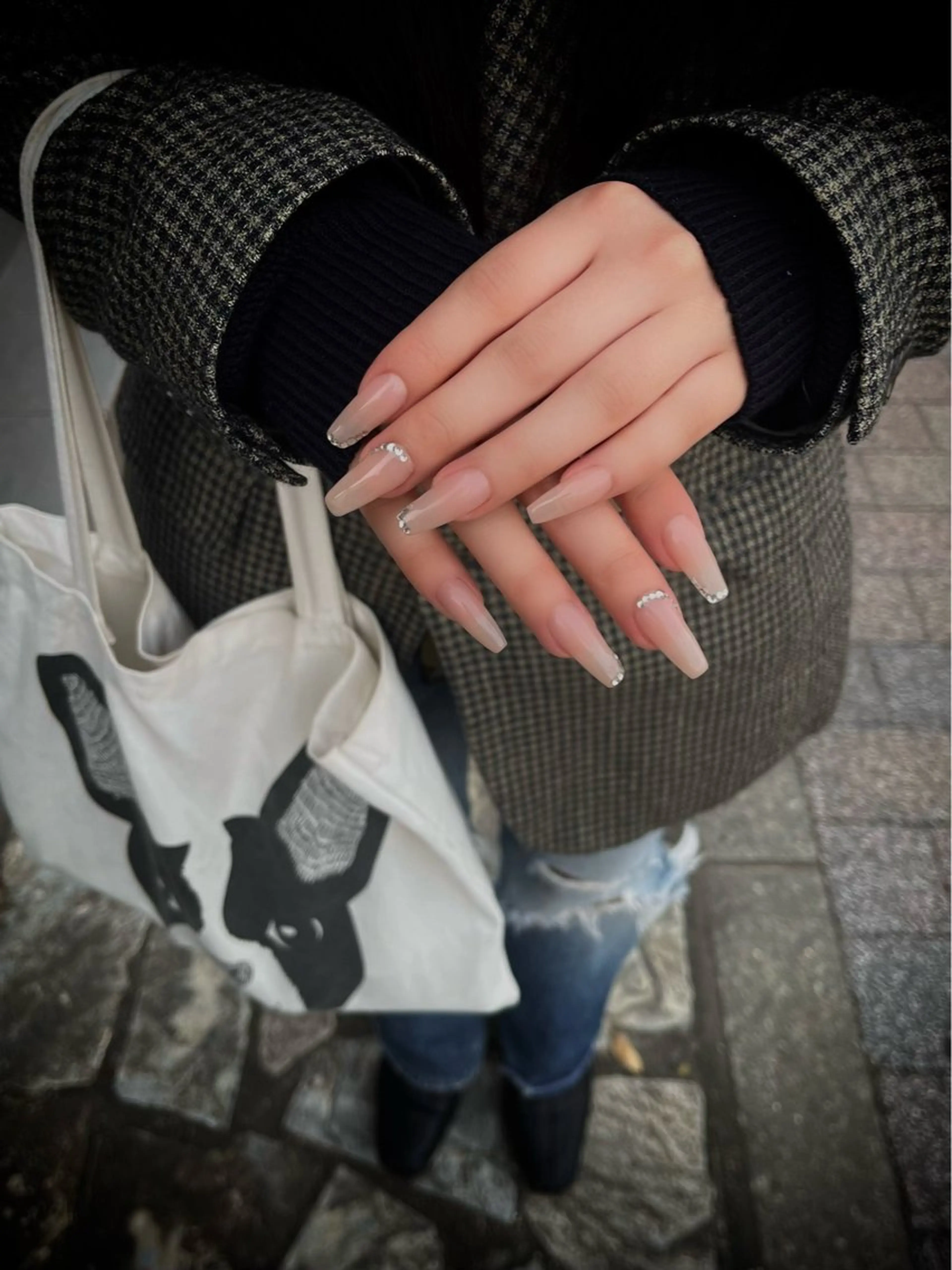 ネイル キラキラネイル マグネットネイル ワンカラーネイル スカルプネイル ワンホンネイル nine.🦋 YUKOのネイルデザイン