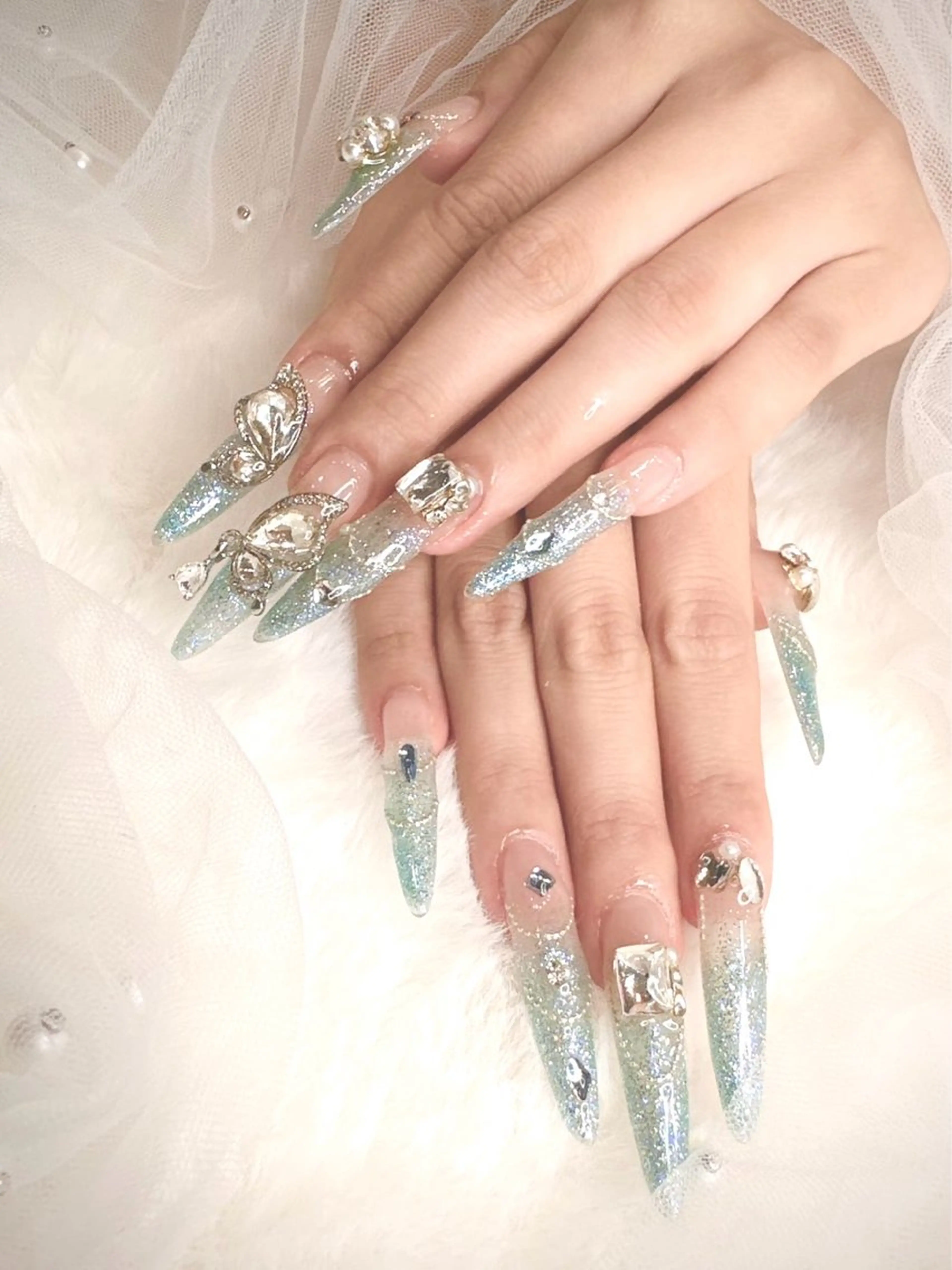 ネイル ハンドネイル 小方 サトミのネイルデザイン