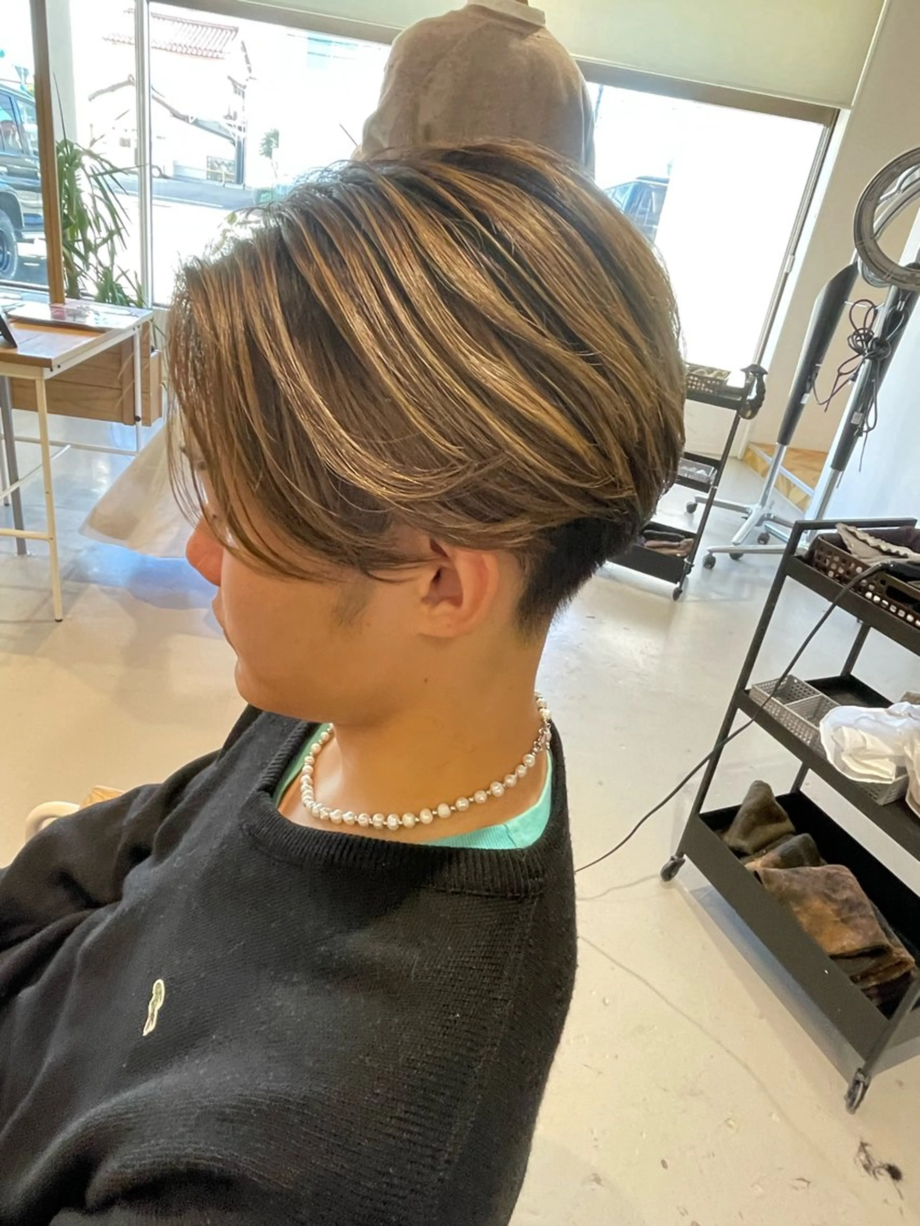 ミディアム カット ヘアカラー 樋口 令惟のヘアスタイル