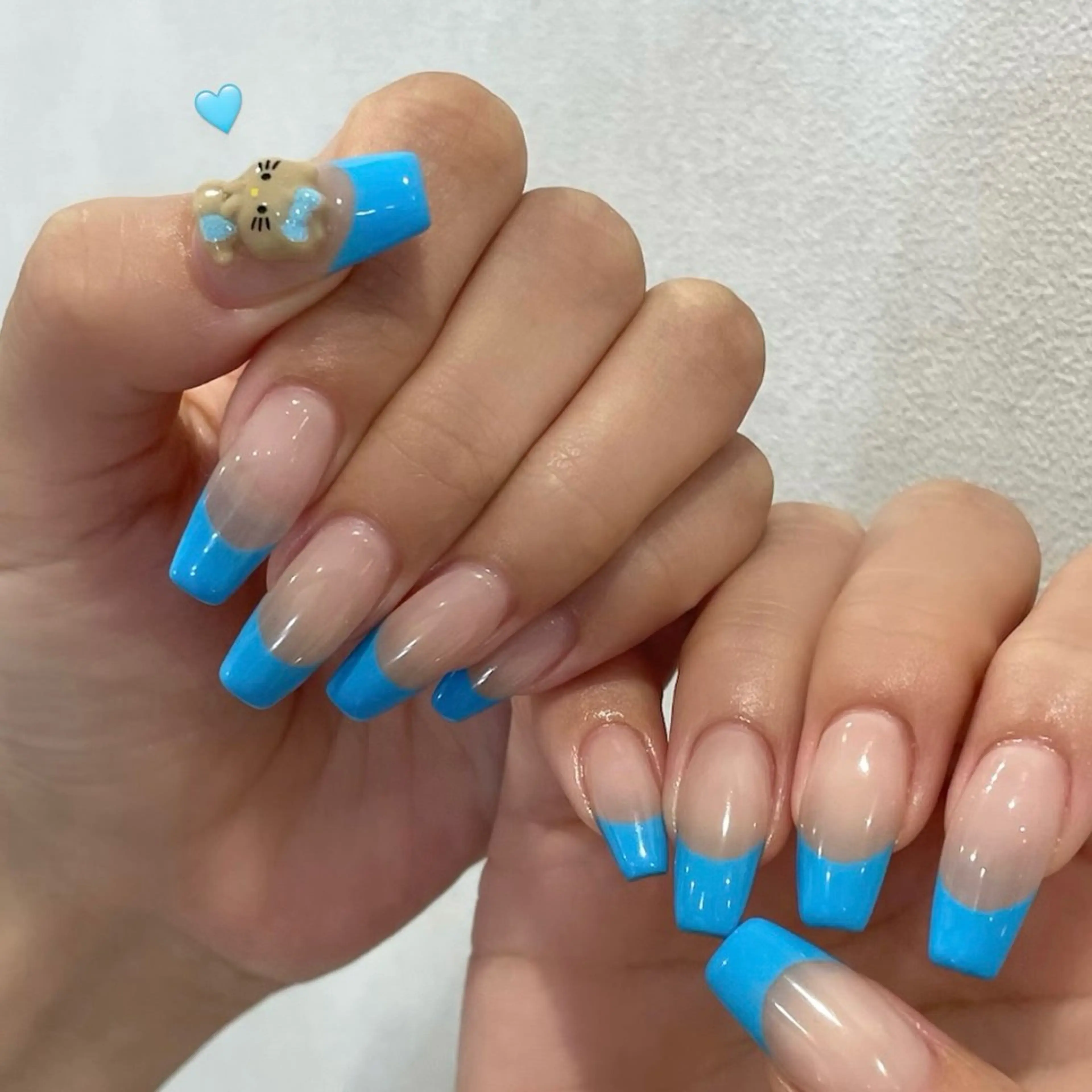 ネイル ハンドネイル Lily🍒 NANAのネイルデザイン