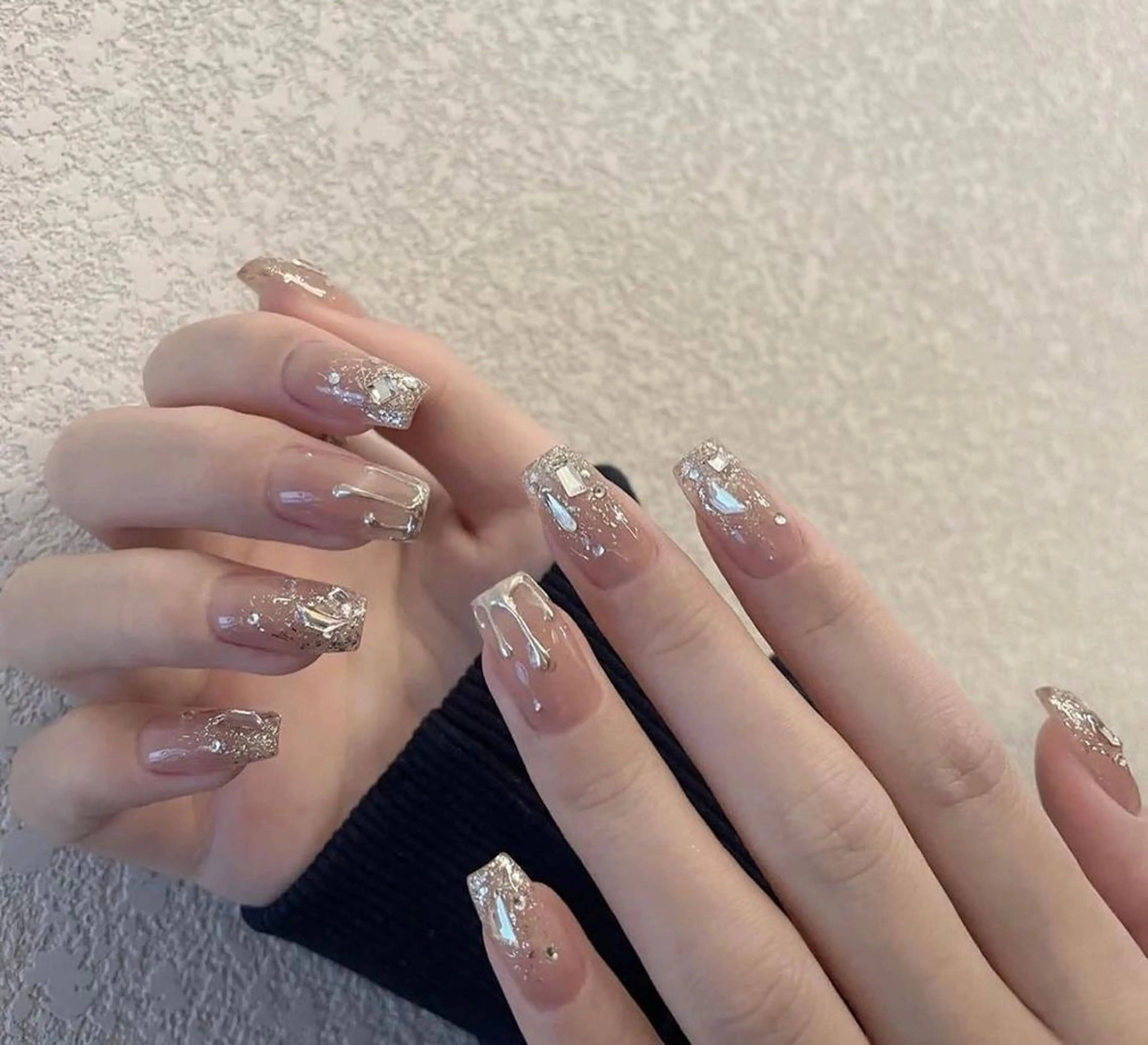 大人気🦋うるうるワンホンネイル🦋キラキラ、オーロラパーツ10本のワンホンネイル💅2時間以内3Dストーンオプションの写真