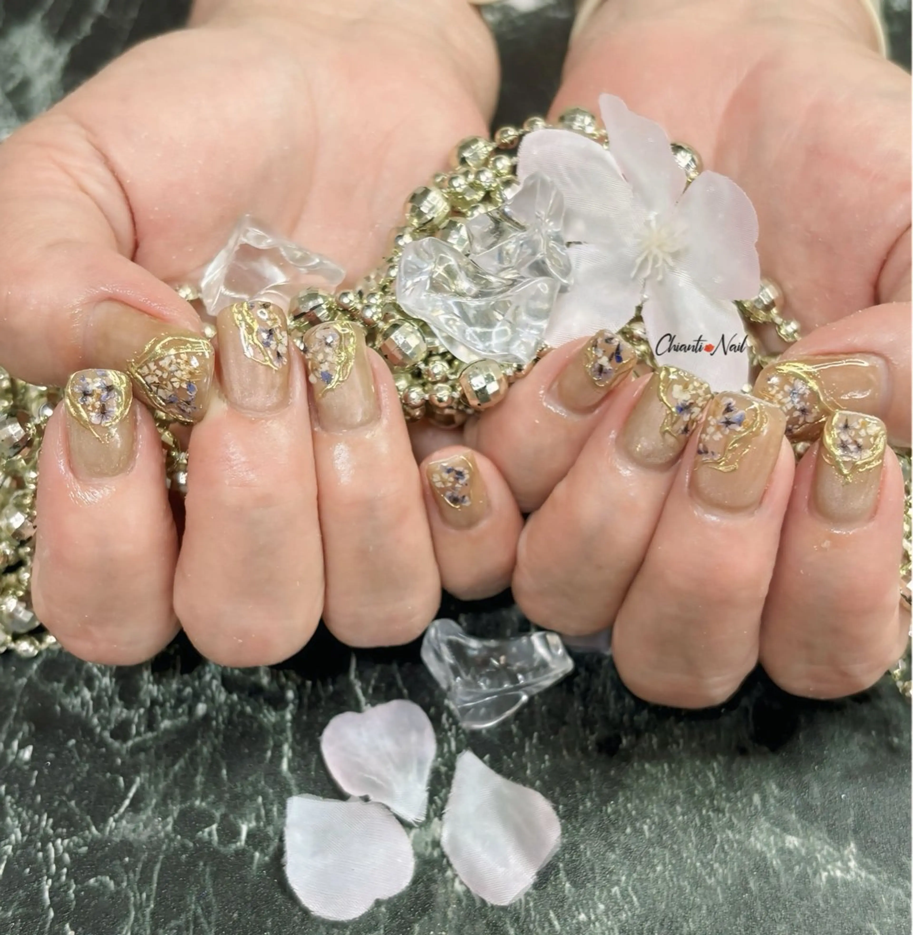 ネイル マグネットネイル ミラーネイル Chianti Nailのネイルデザイン