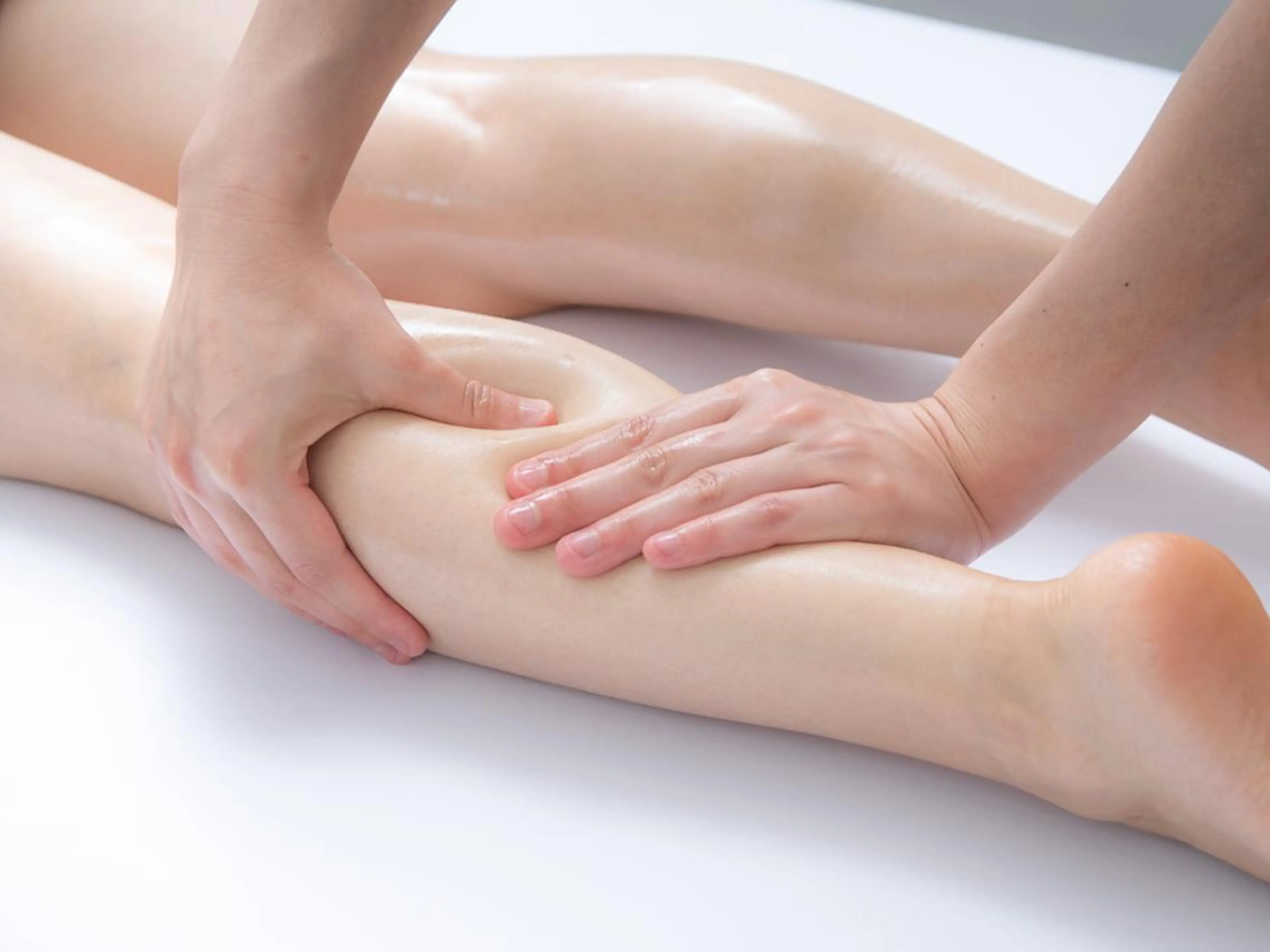 小顔整体コルギ＋美脚リンパ70分　5800円→2000円の写真