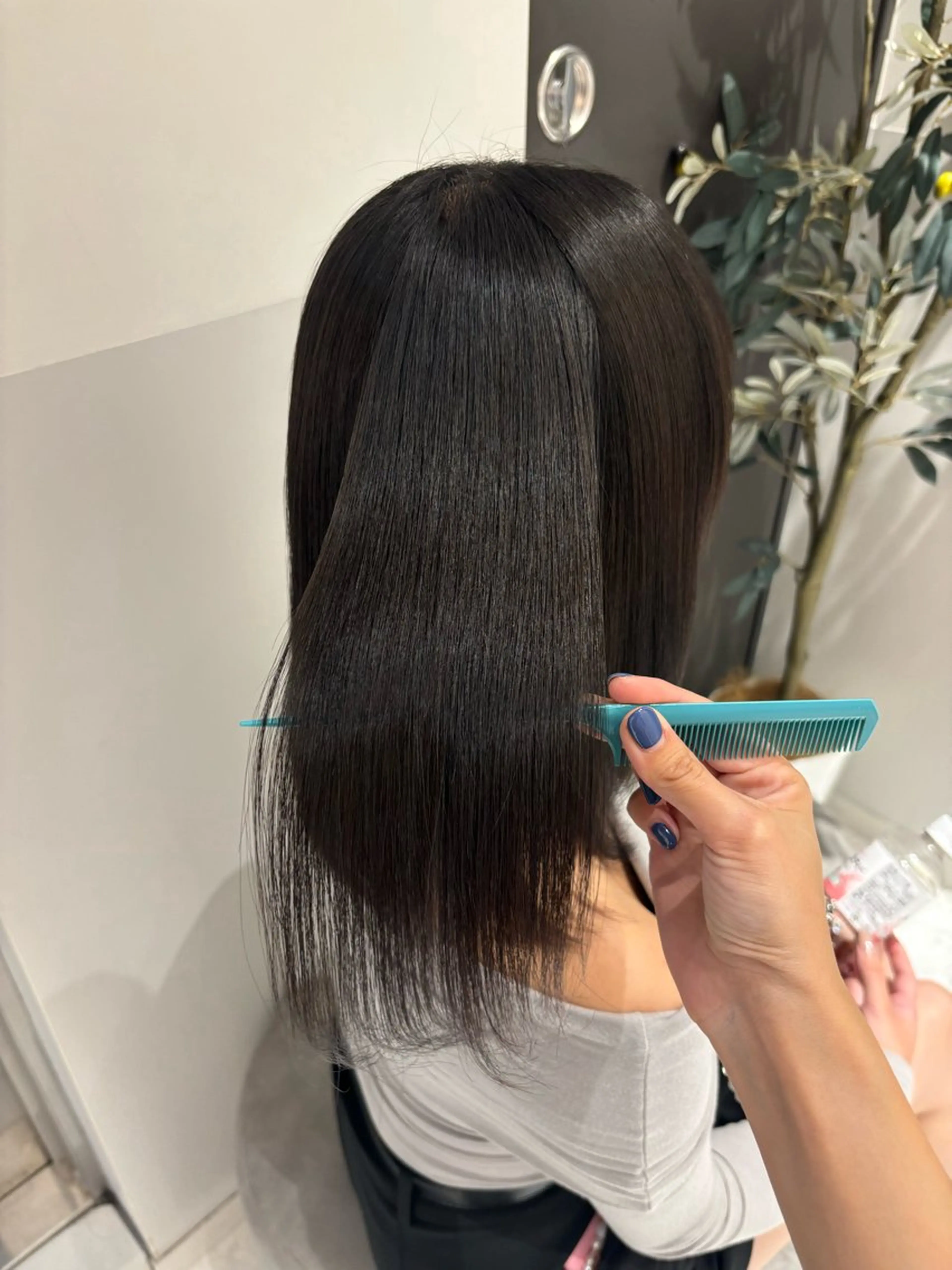 ミディアム 髪質改善 縮毛矯正 トリートメント aoi ♡グレージュ ・ベージュカラーのヘアスタイル