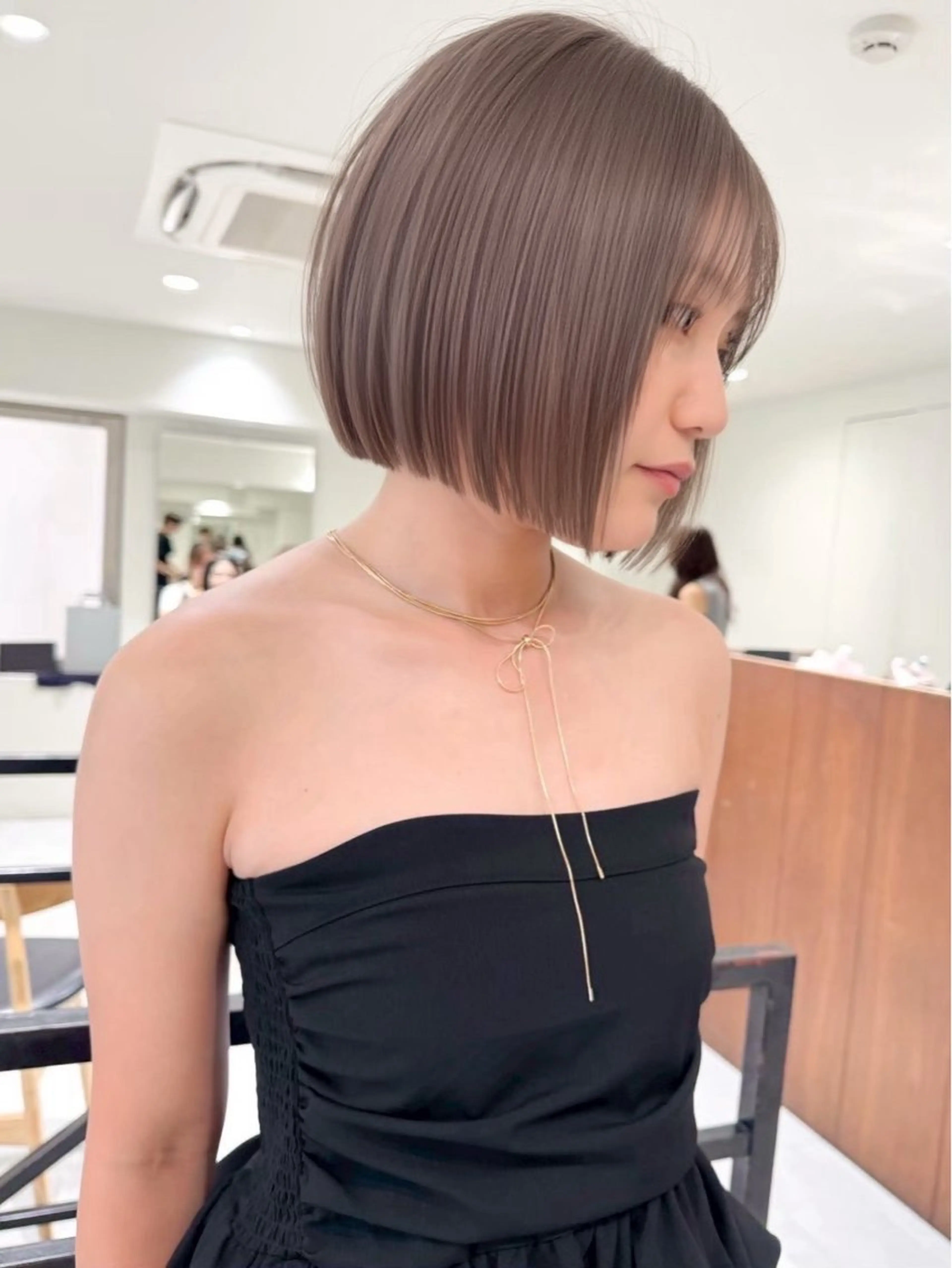 ショート ボブ 艶髪ハイトーン 💎凜💎のヘアスタイル