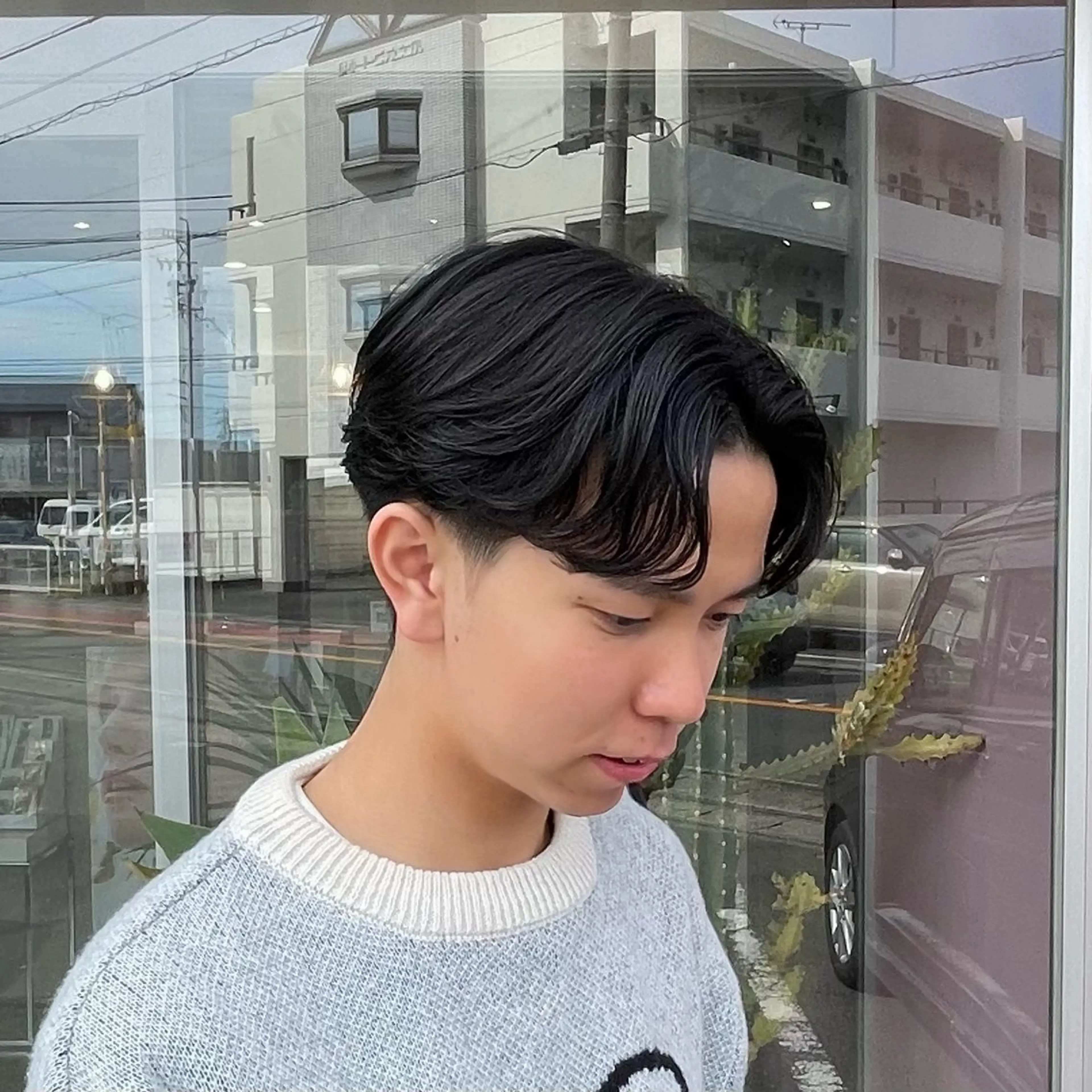 メンズ 夏向/ハイトーン /パーマのヘアスタイル