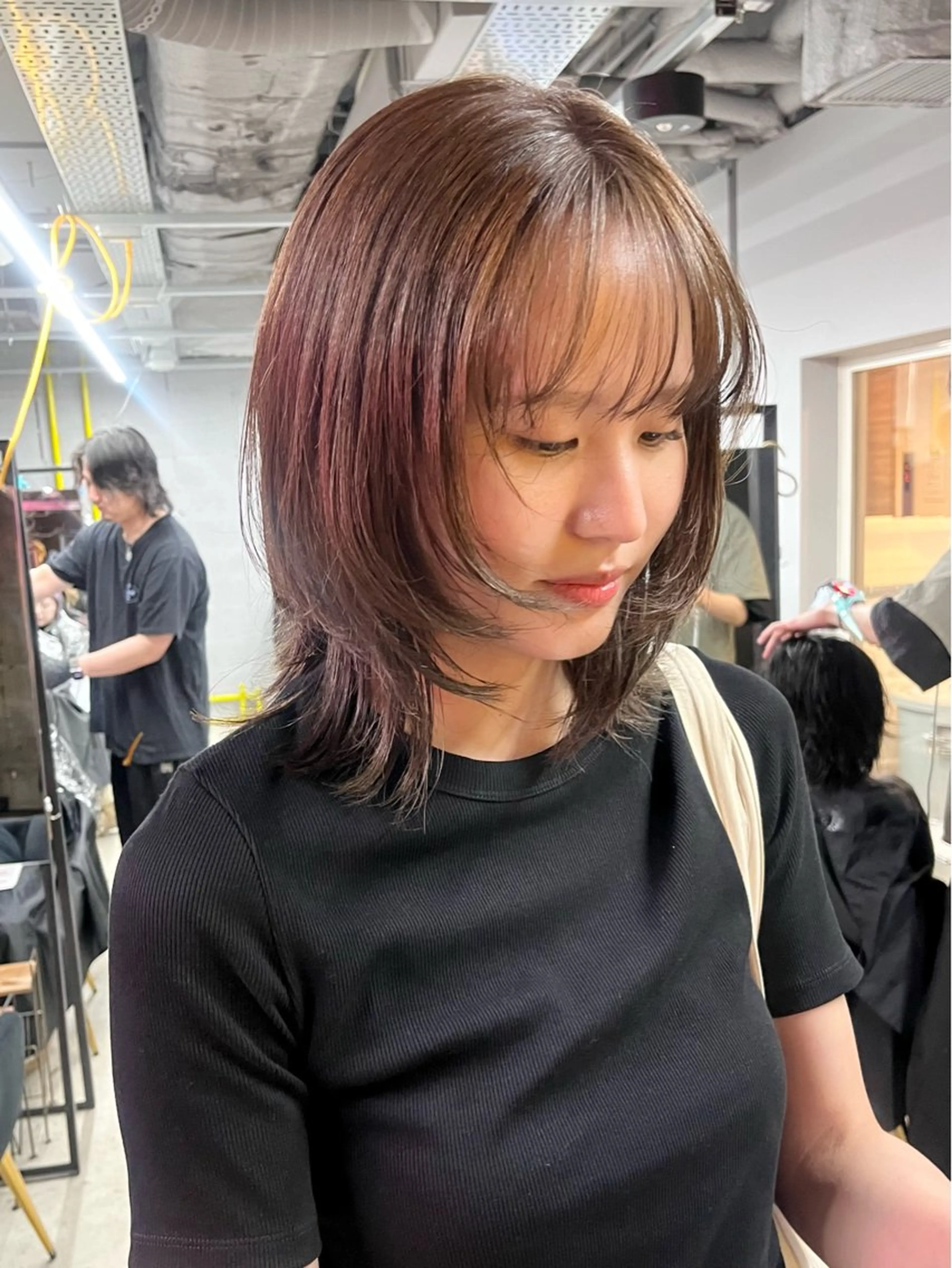 ミディアム レイヤーカット ウルフカット col sapporo所属・あざと可愛い💓 盛れる顔まわり/uiのヘアスタイル