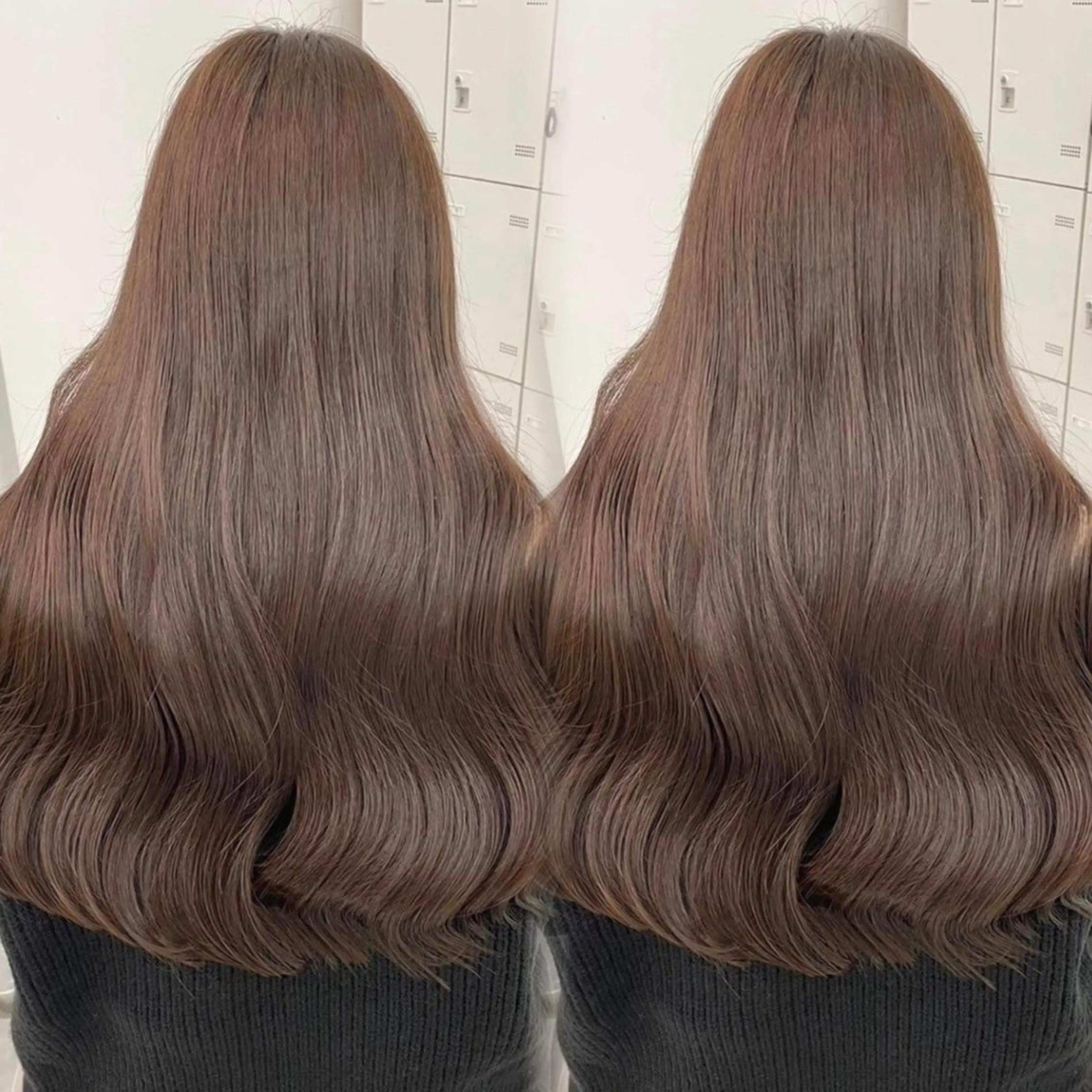 ロング カット ヘアカラー 韓国ヘア/ブリーチ無 しWカラー/オリーブのヘアスタイル