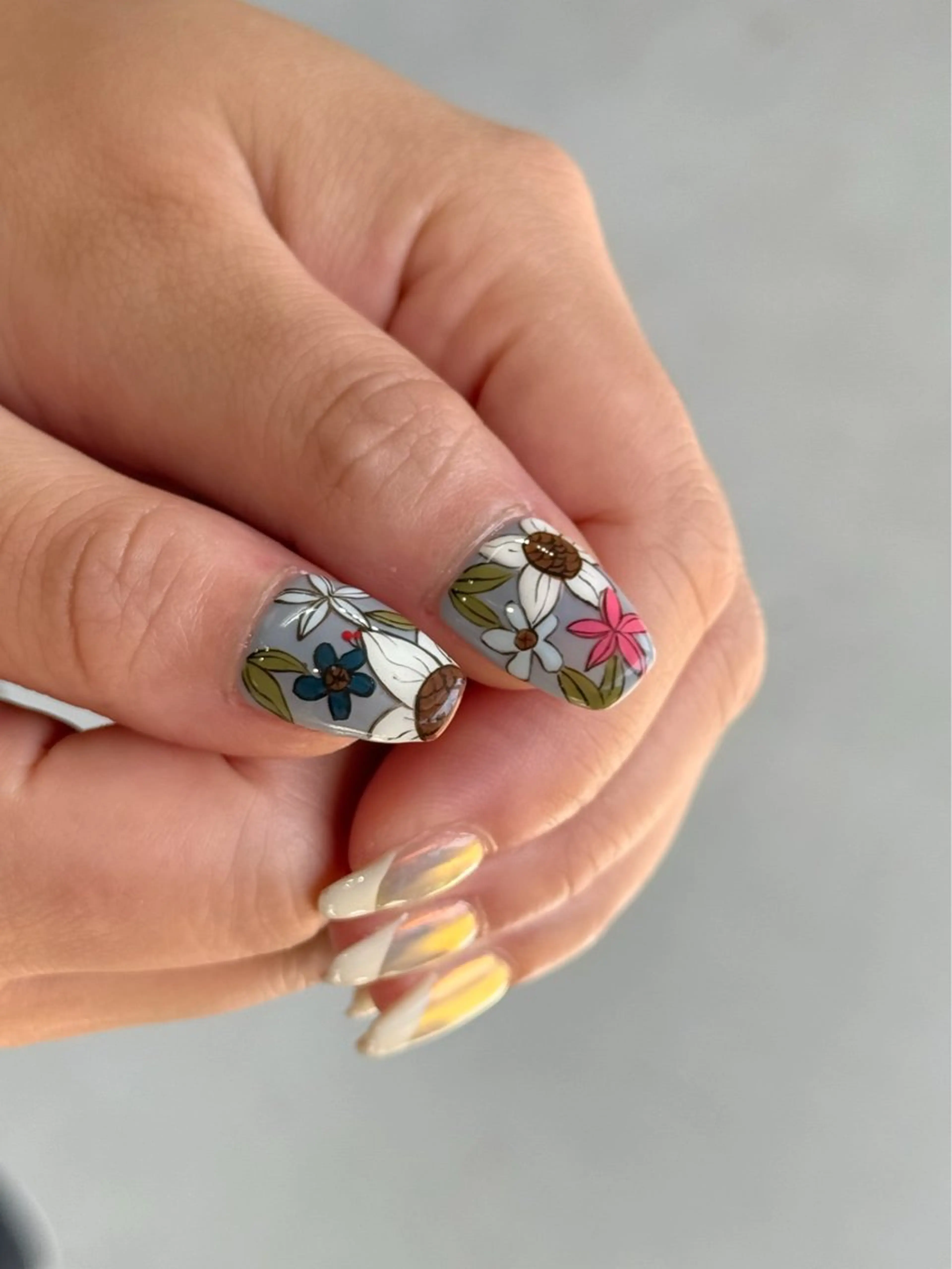 ネイル アートネイル フラワーネイル MISATO ネイリスト福岡/薬院のネイルデザイン