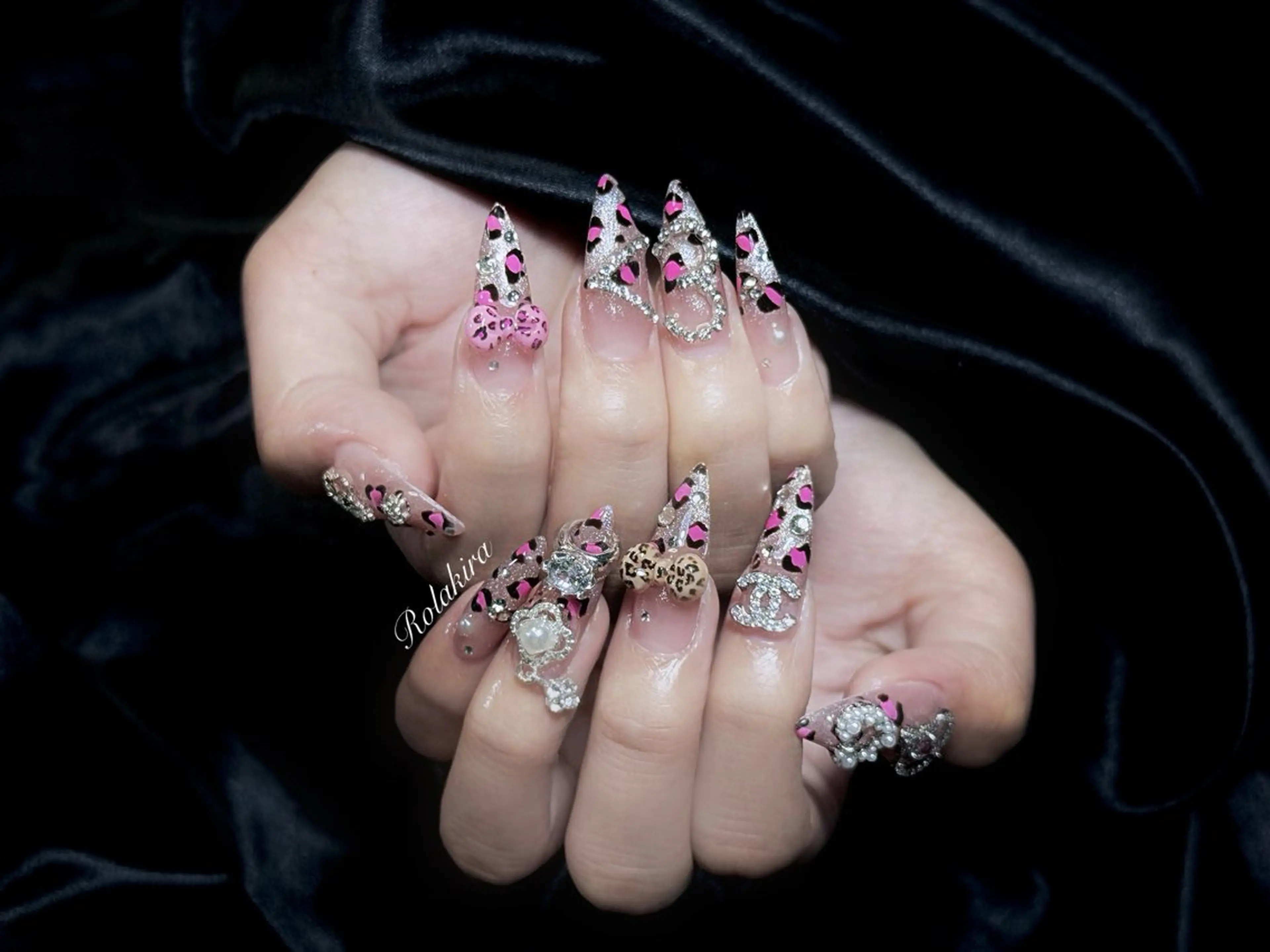 ネイル チークネイル 長さ出し フレンチネイル ジェルネイル 韓国ネイル ハンドネイル Rola kira 麗のネイルデザイン