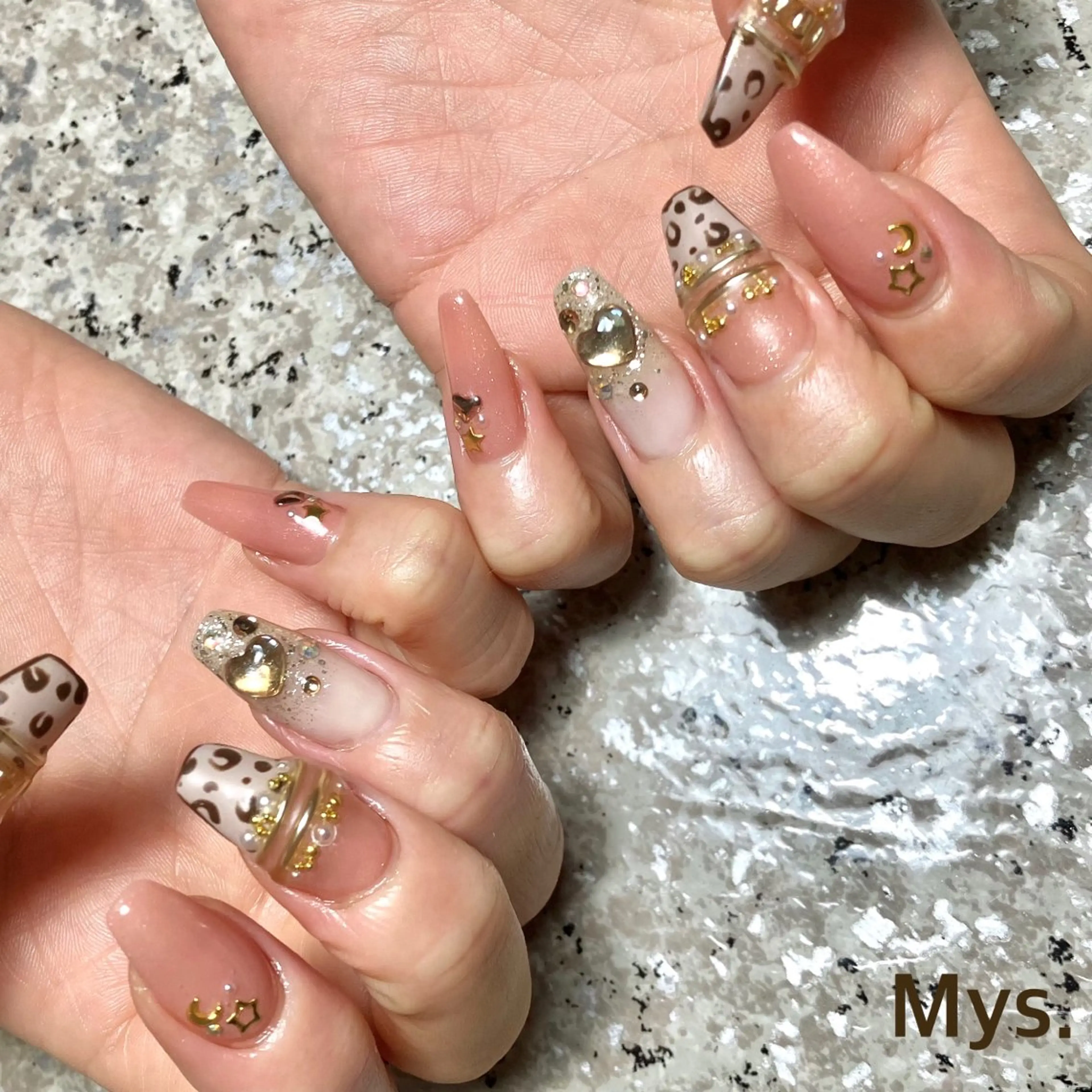 ネイル ハンドネイル Mys. 三上紗紀のネイルデザイン