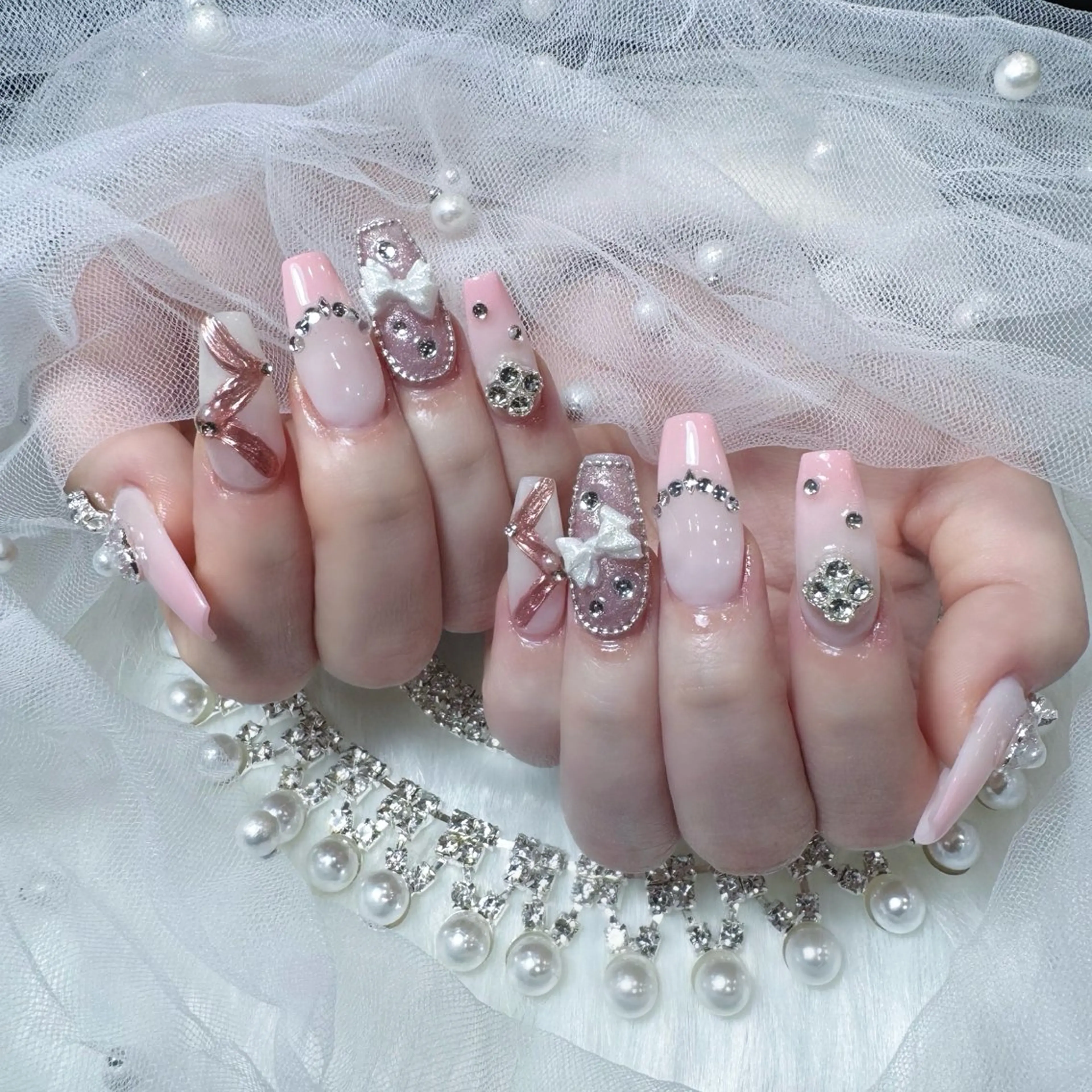 ネイル ハンドネイル ドリスネイルサロン所属・Doris Nail Salonのネイルデザイン