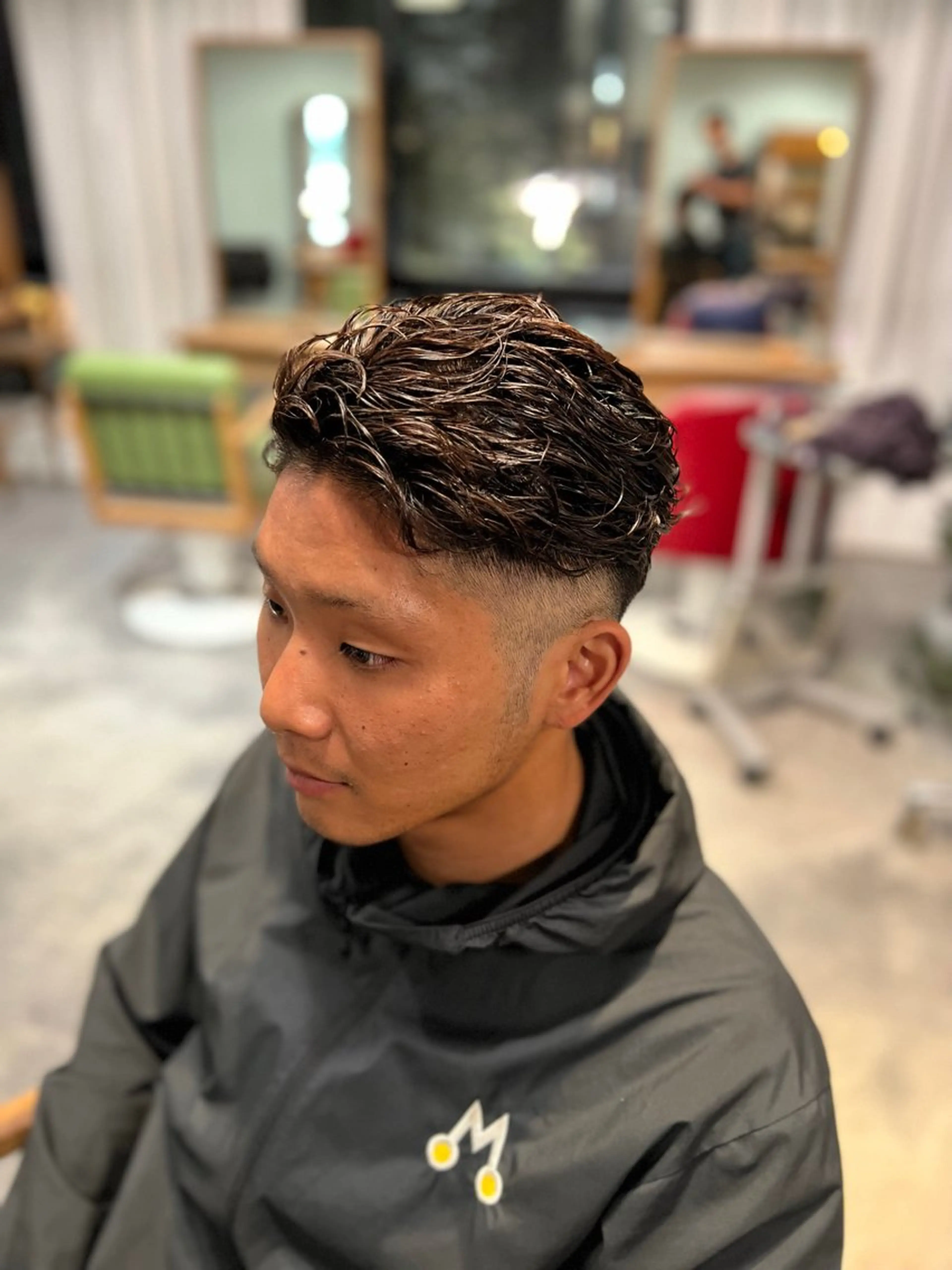 パーマ EMMA茅ヶ崎所属・レイヤーパーマ＊ NOBUのヘアスタイル